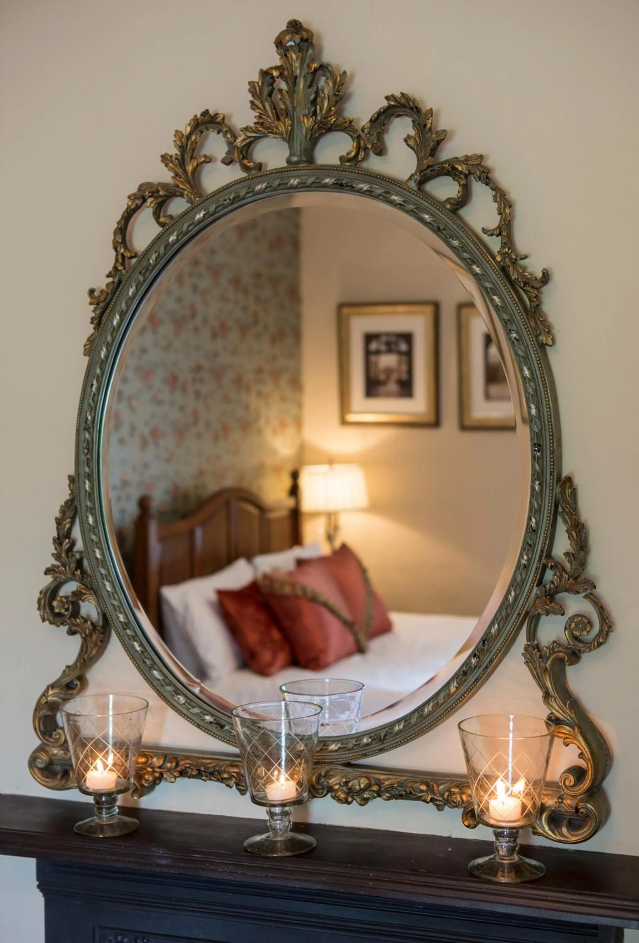Decorative detail, Bed in Raheen House Hotel