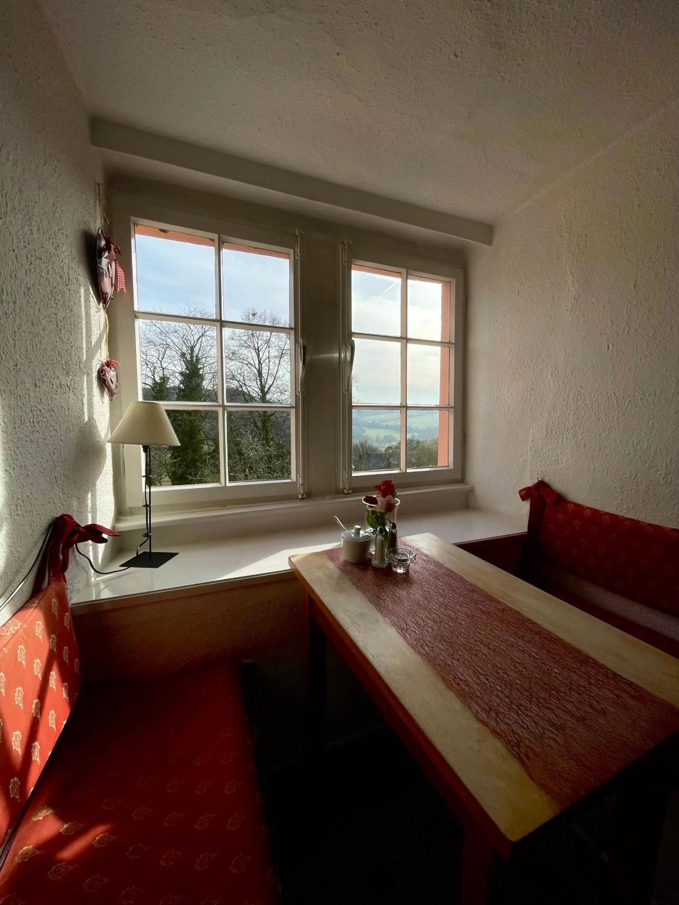 Restaurant/places to eat, Bed in Burghaus & Villa Kronenburg