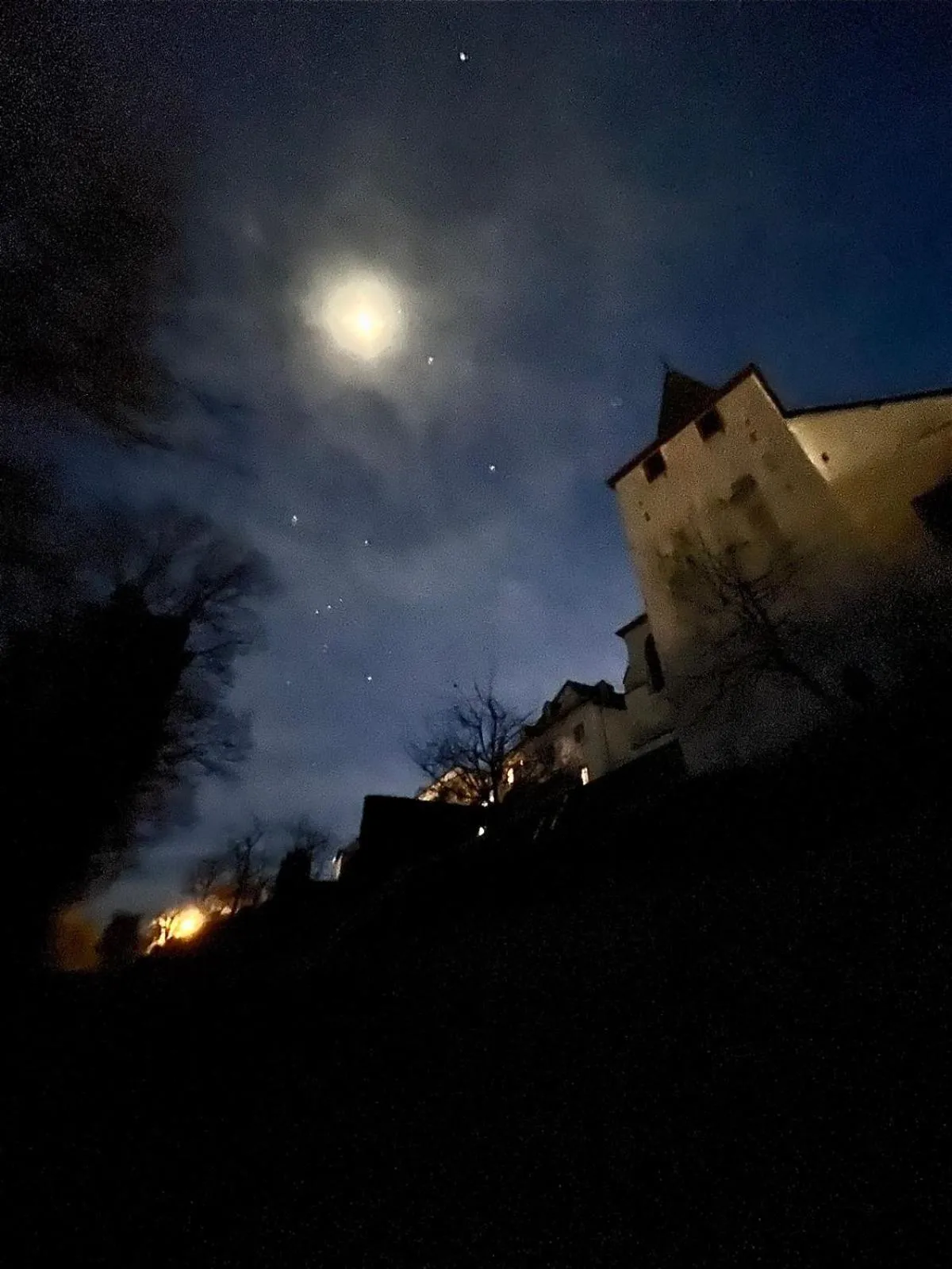 Facade/entrance in Burghaus & Villa Kronenburg