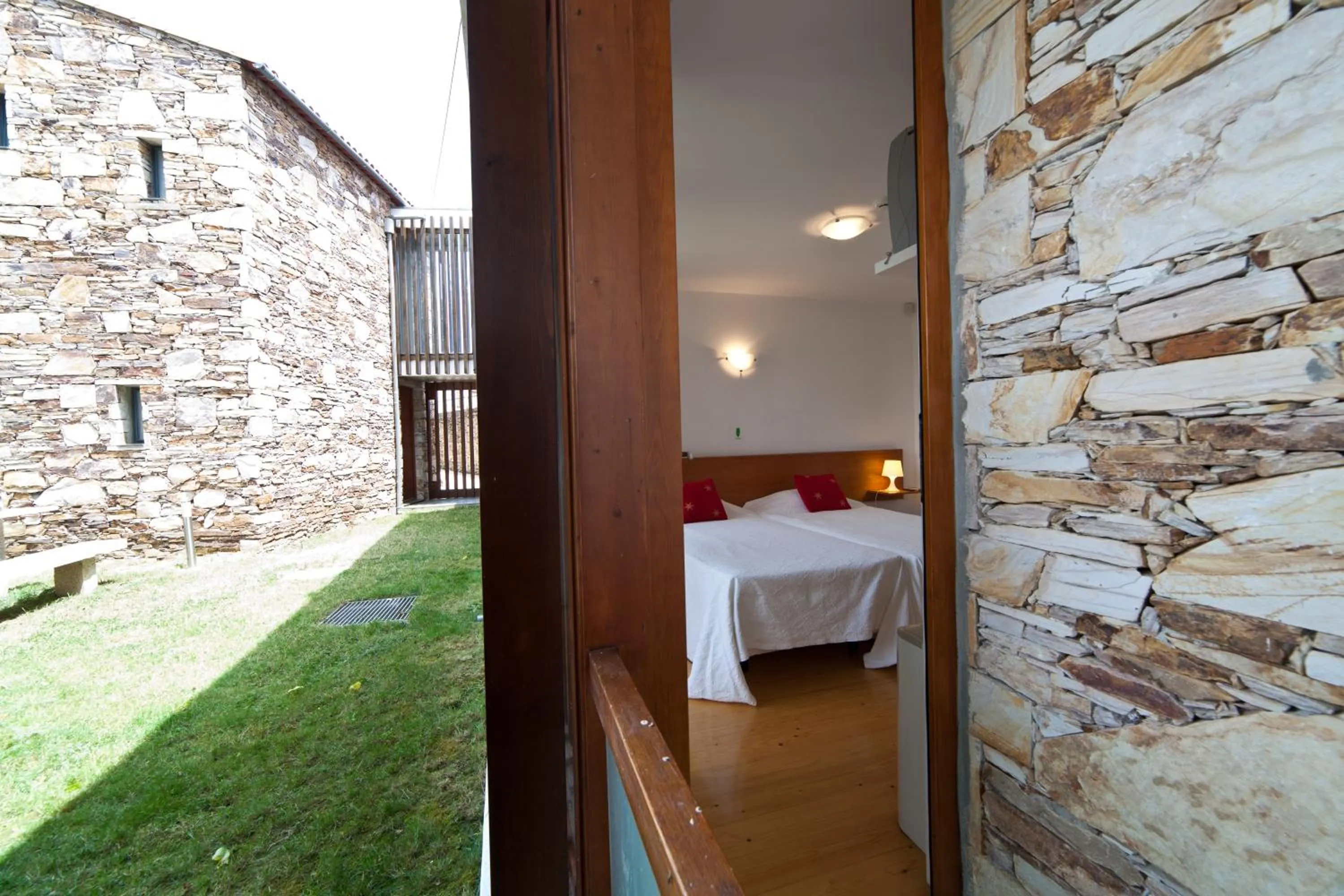 Balcony/Terrace, Bed in A. Montesinho Turismo