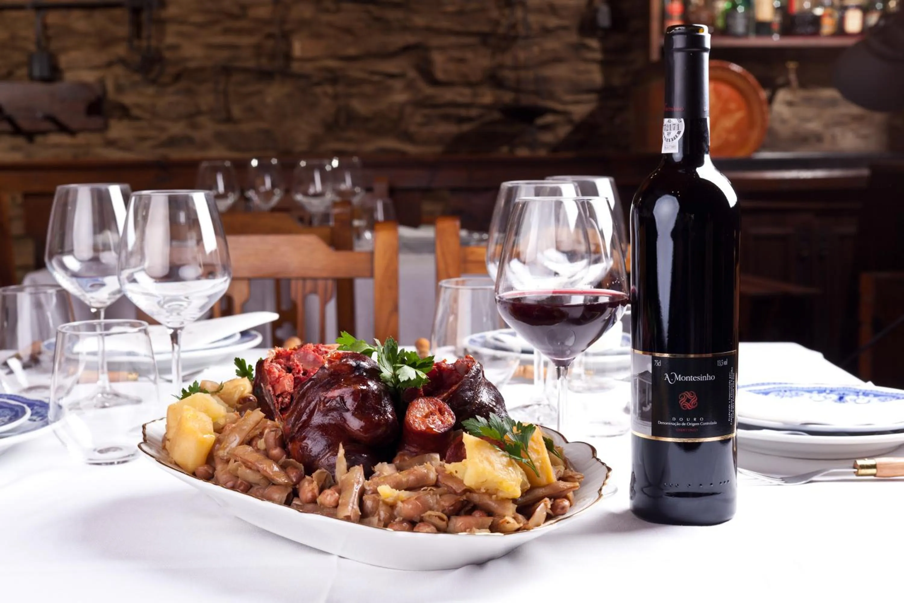 Restaurant/places to eat in A. Montesinho Turismo