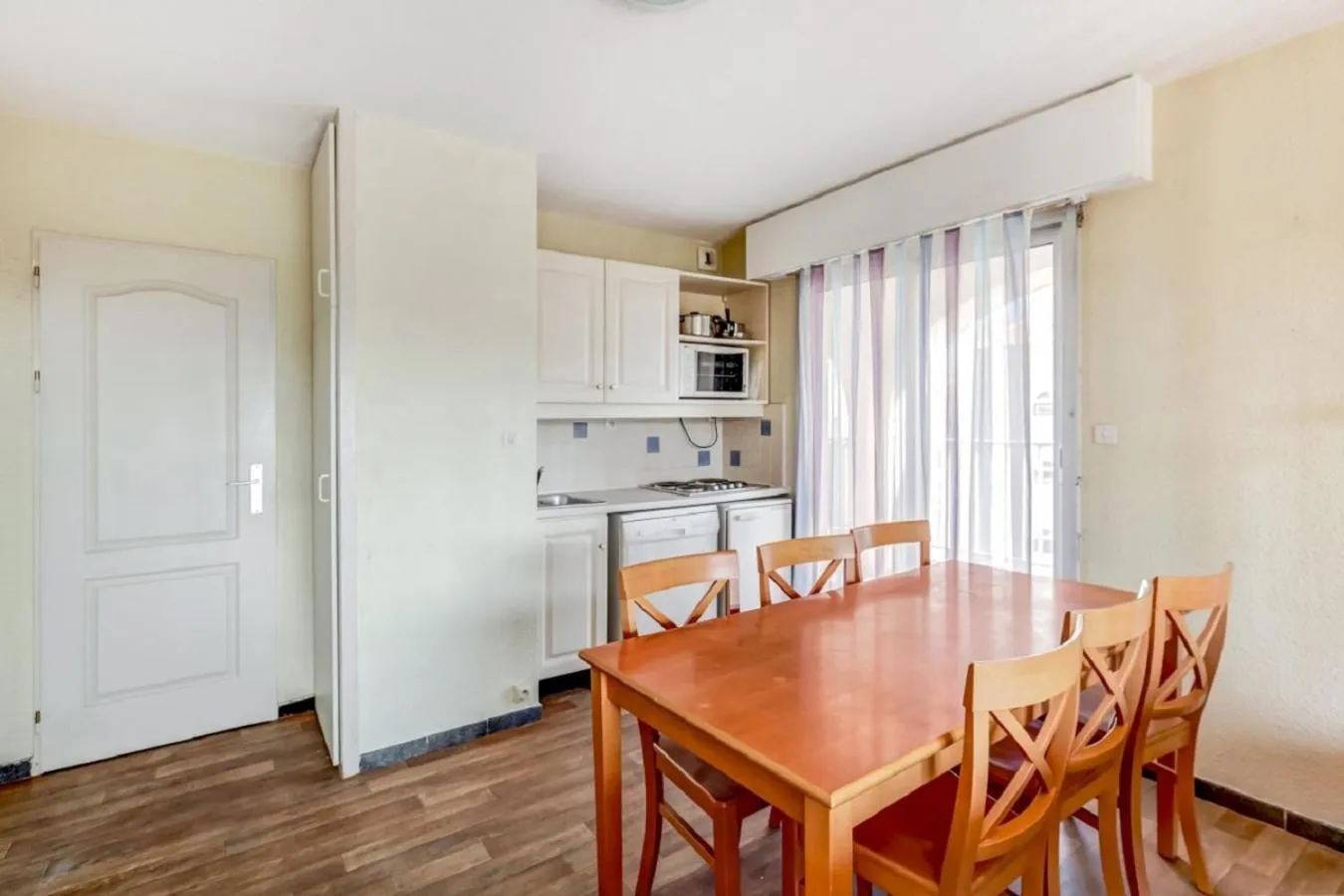 Kitchen or kitchenette in Holidays Hyères