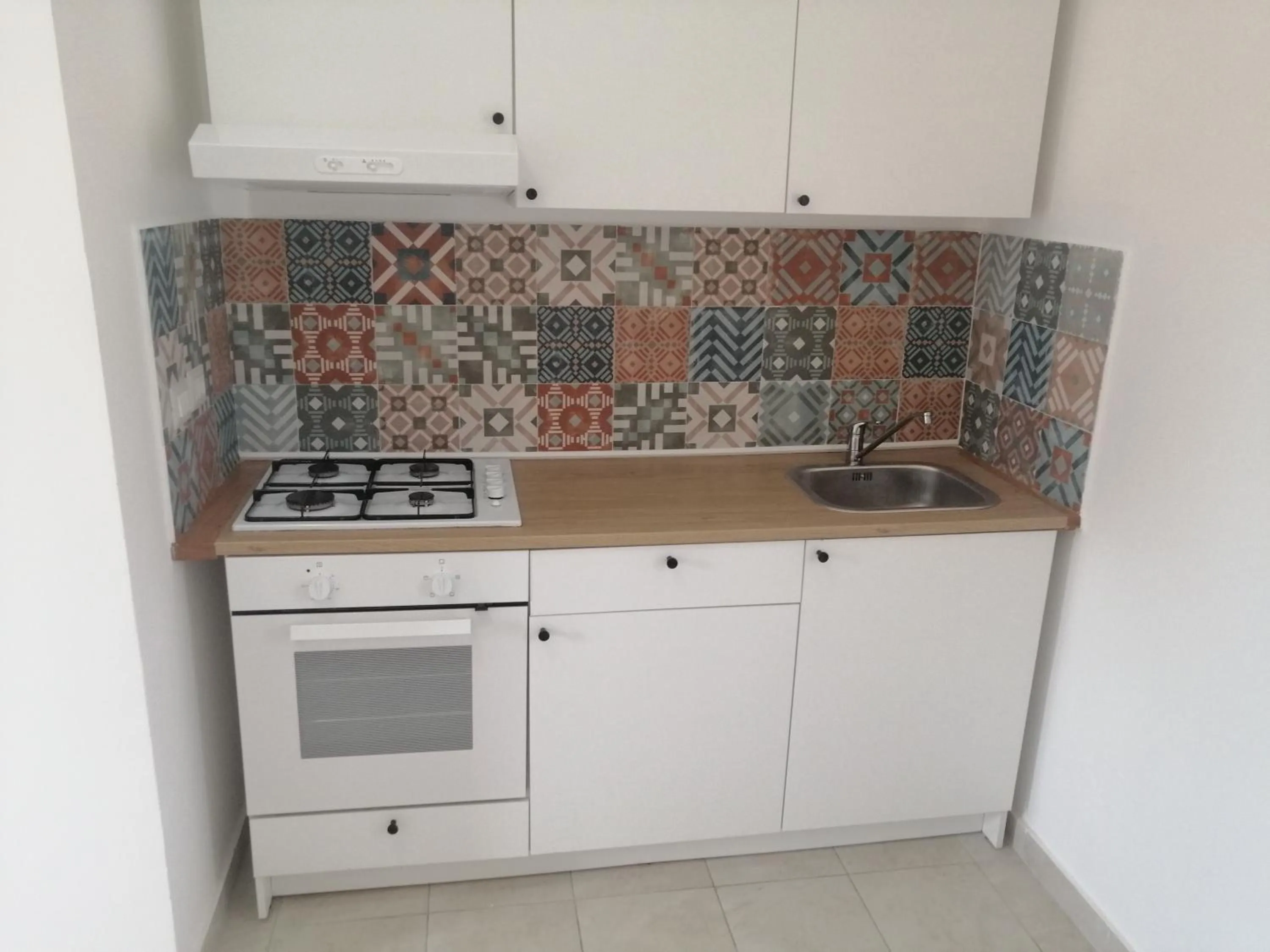 Kitchen or kitchenette in Villa Theresa