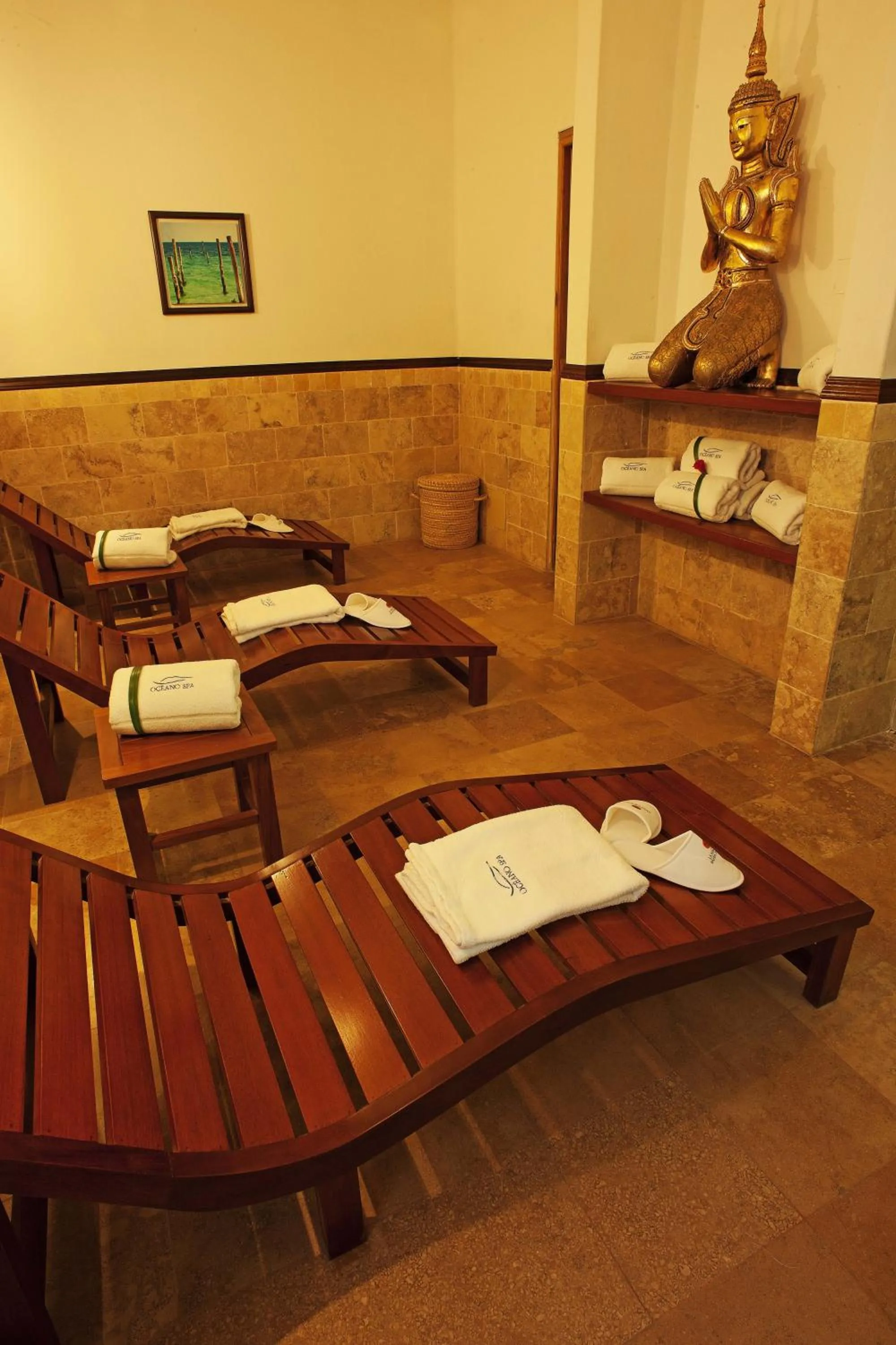 Spa and wellness centre/facilities in La Hacienda Bahia Paracas