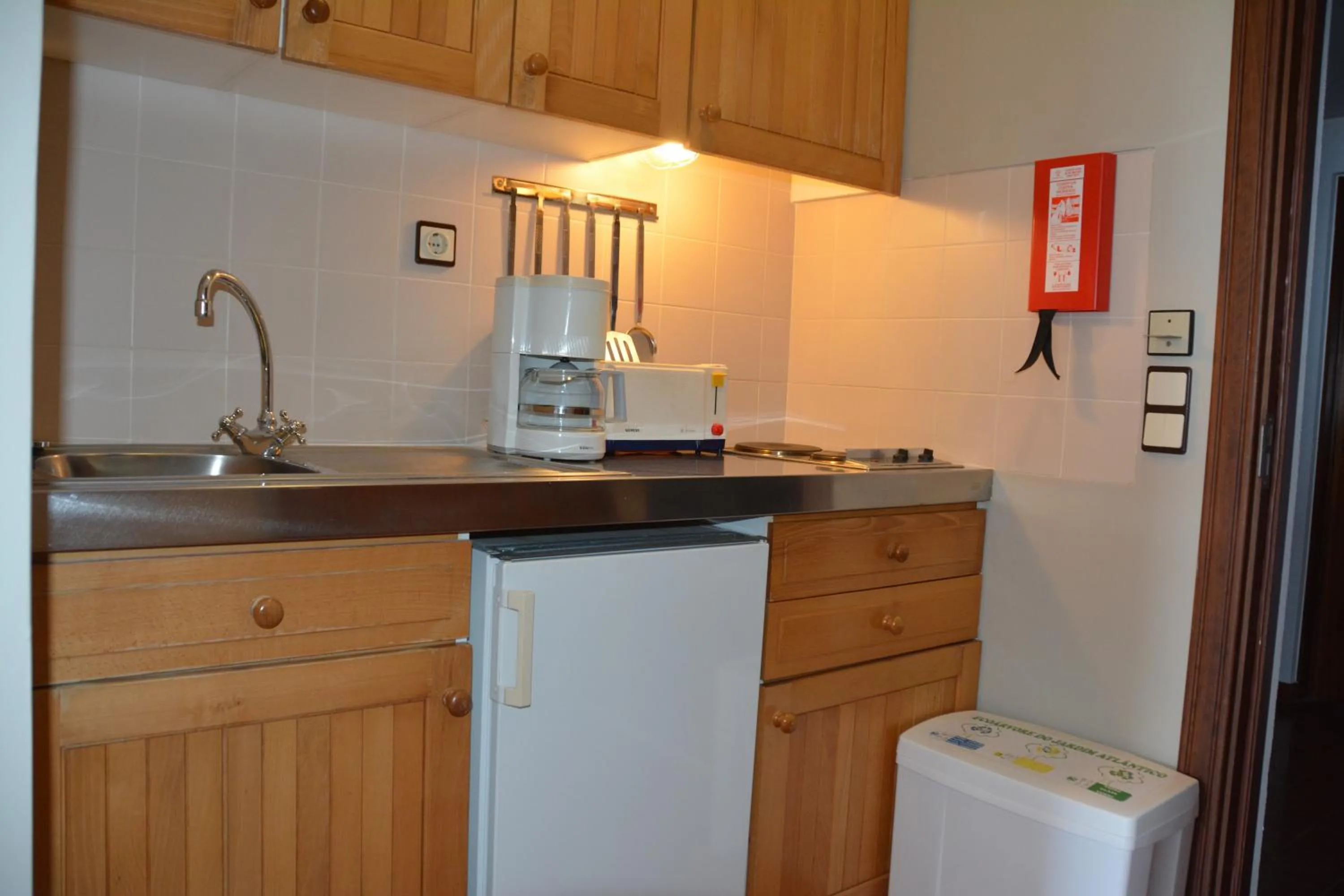 Kitchen or kitchenette in Hotel Jardim Atlantico
