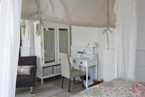 Photo of the whole room in The Originals Hôtel Le Cise Restaurant Chambres et Suites