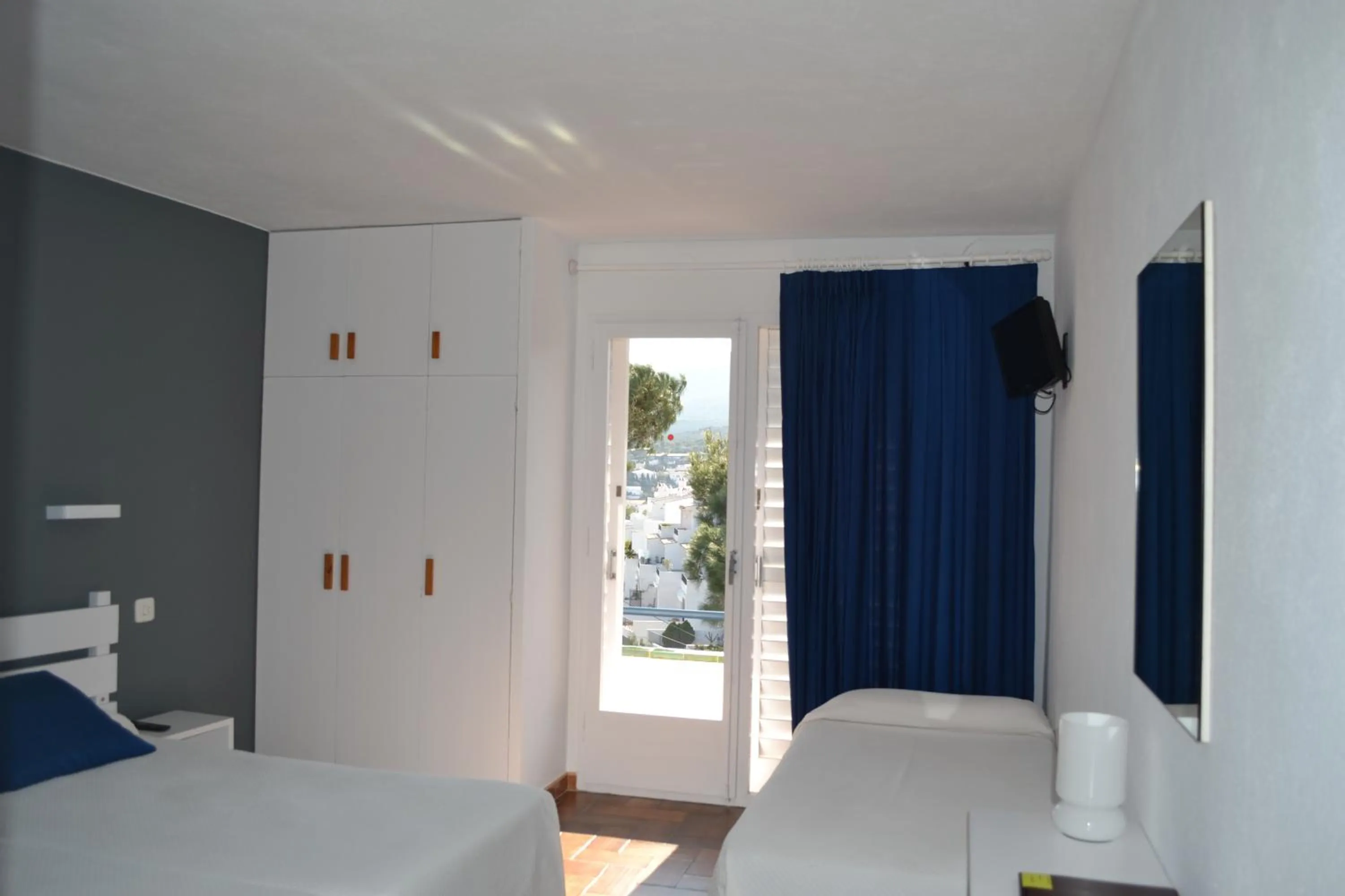 Photo of the whole room in Hotel S´Aguarda