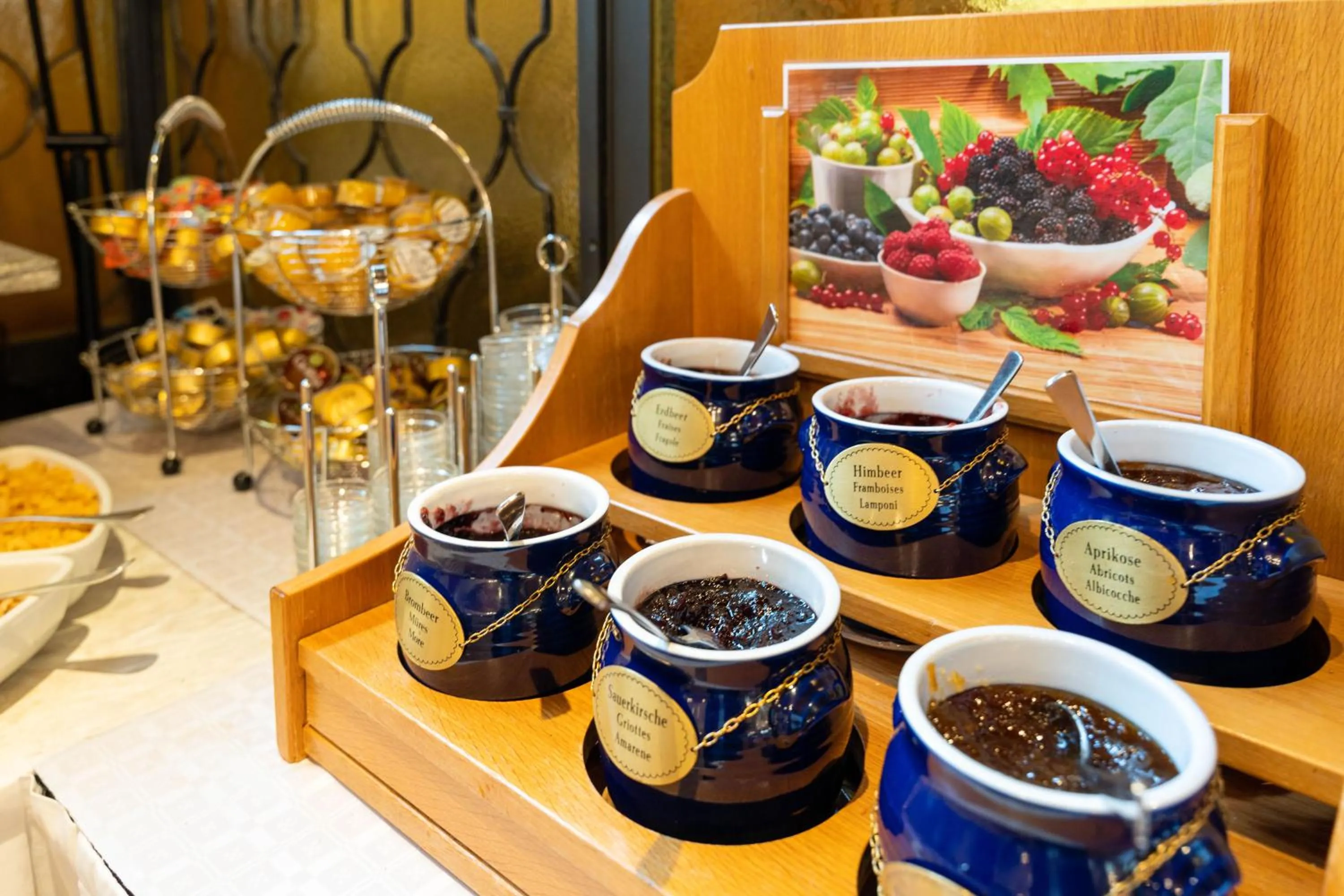 Breakfast in Hotel Bären