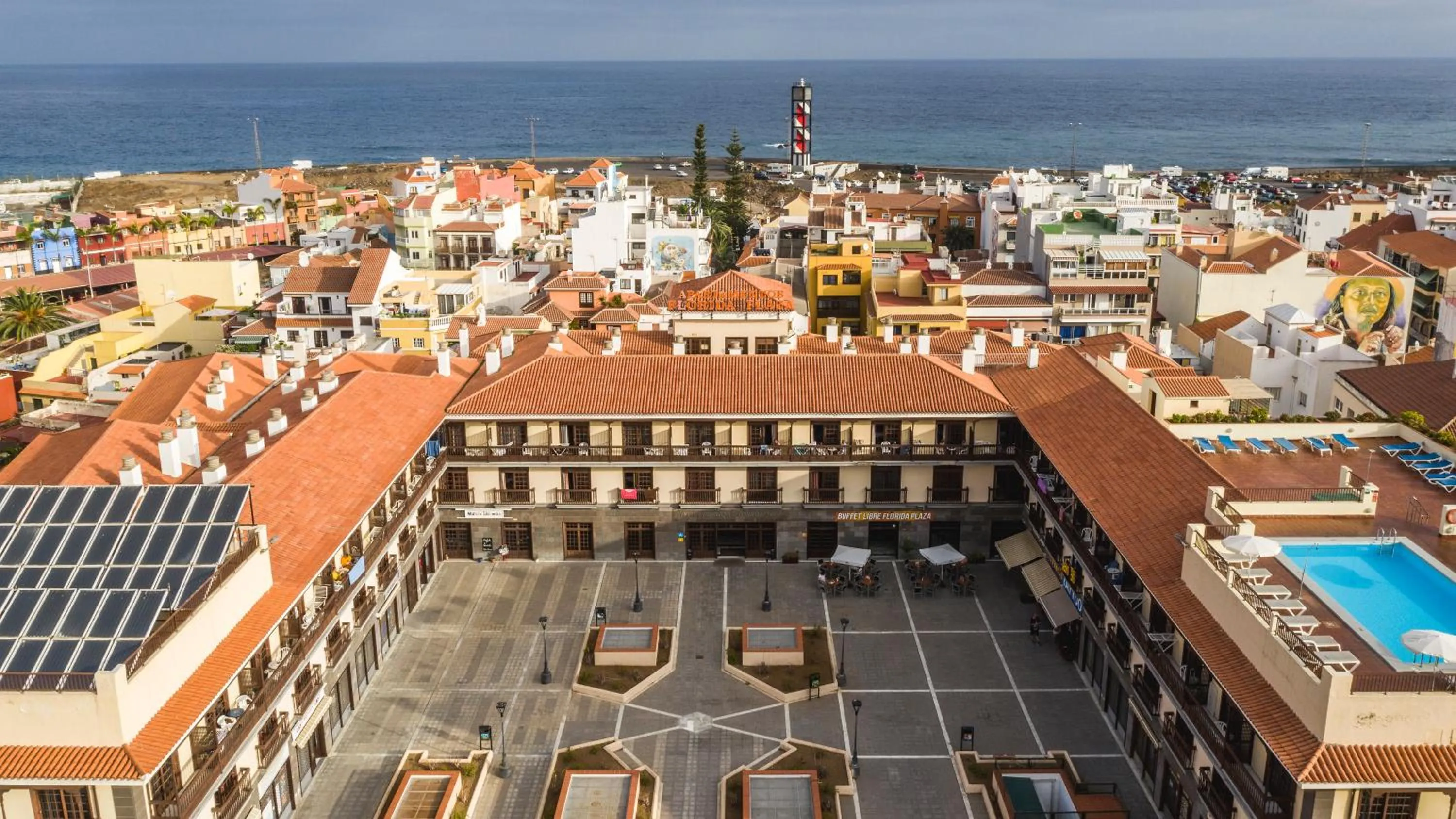 Bird's eye view in Be Smart Florida Plaza