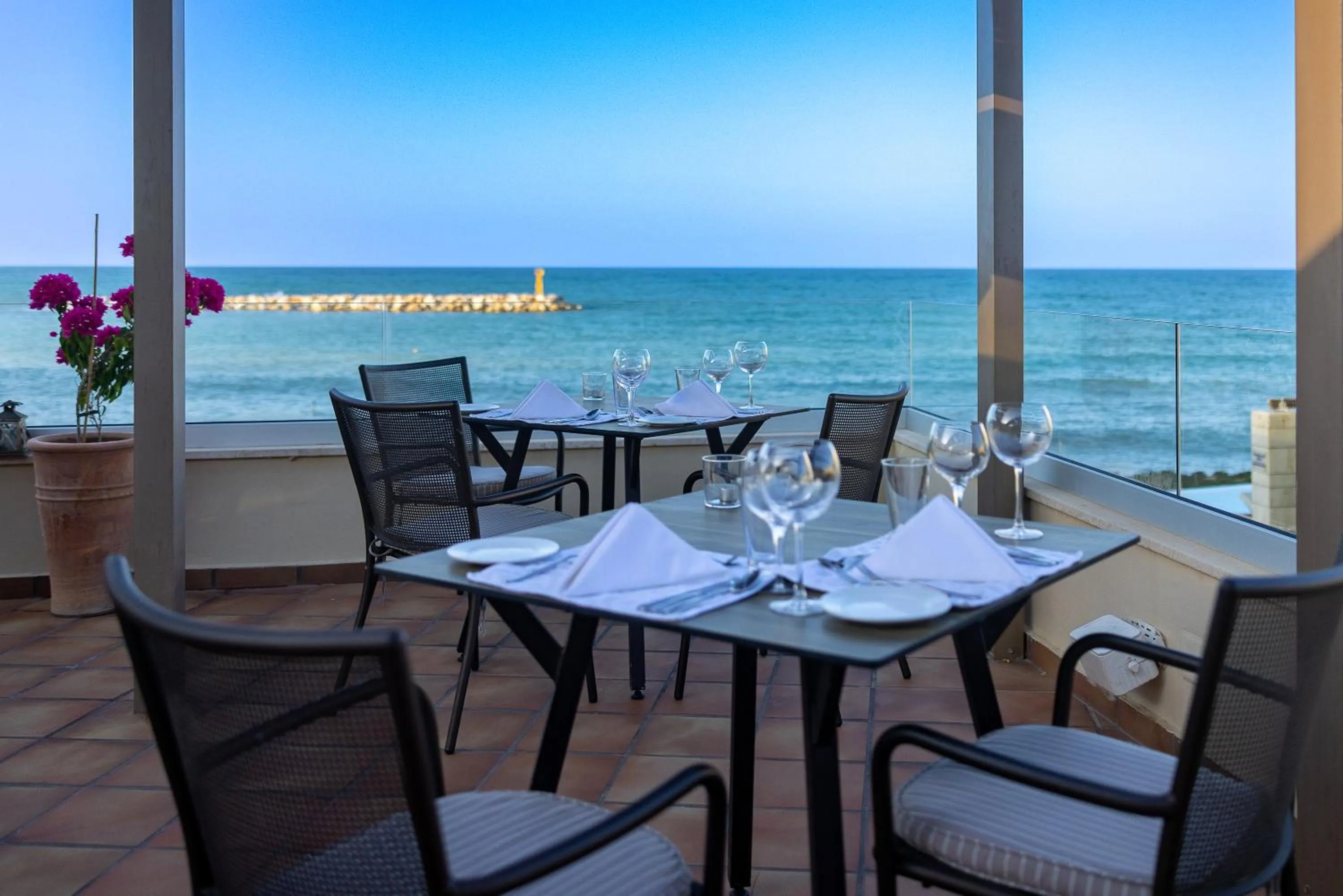 Property building in Giannoulis - Grand Bay Beach Resort (Exclusive Adults Only)