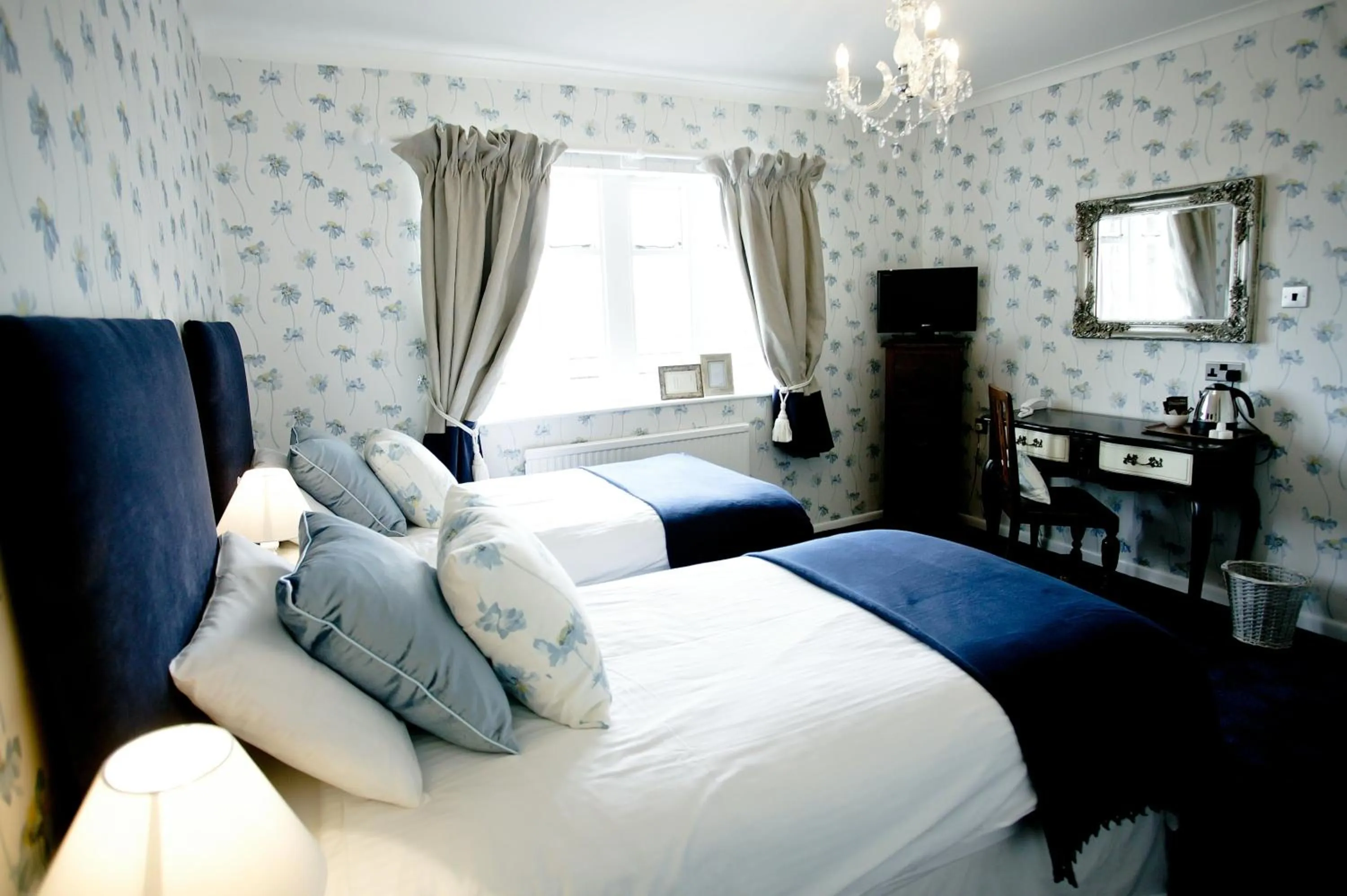 Bedroom, Bed in Stirk House Hotel