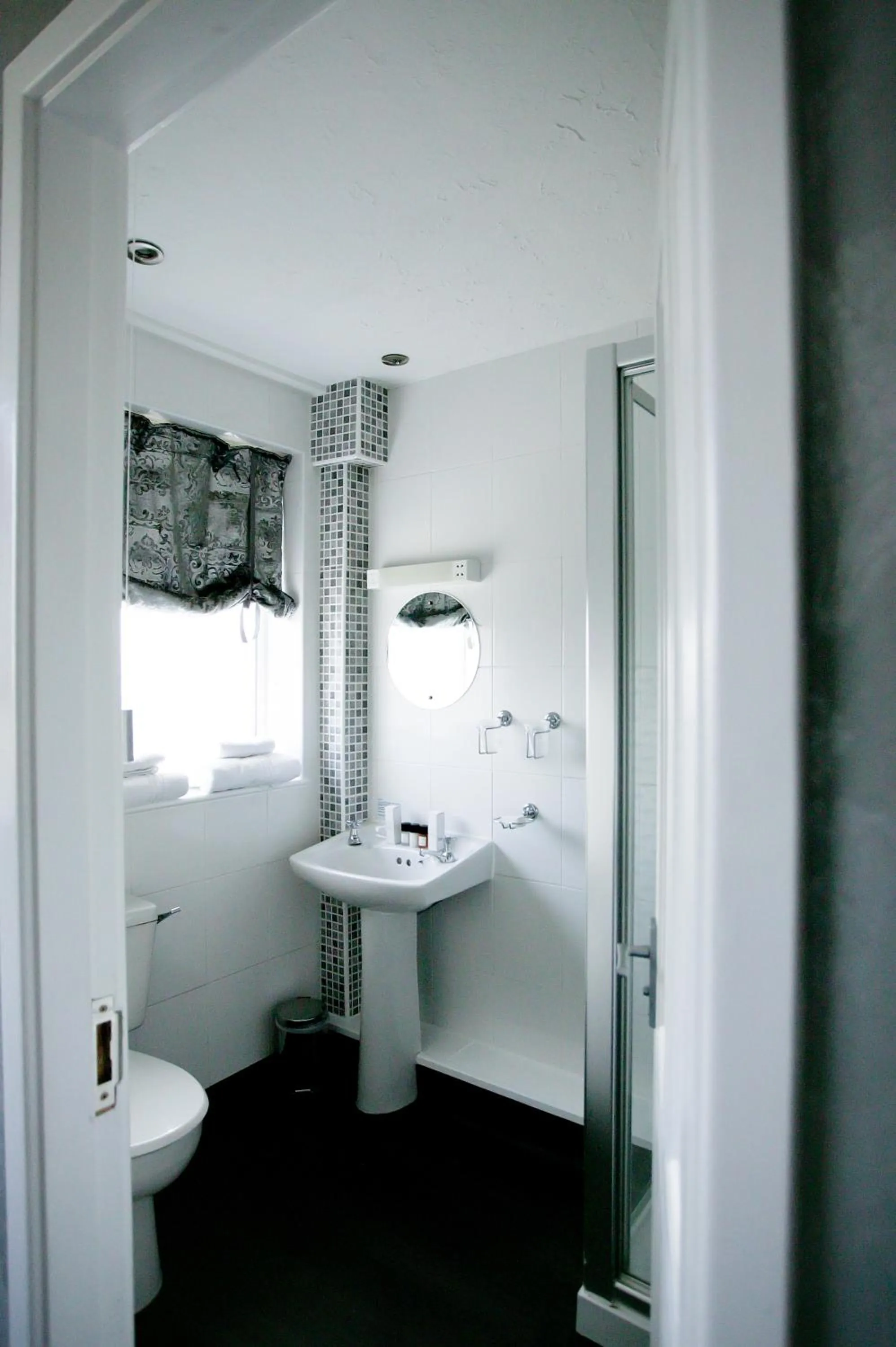 Bathroom in Stirk House Hotel