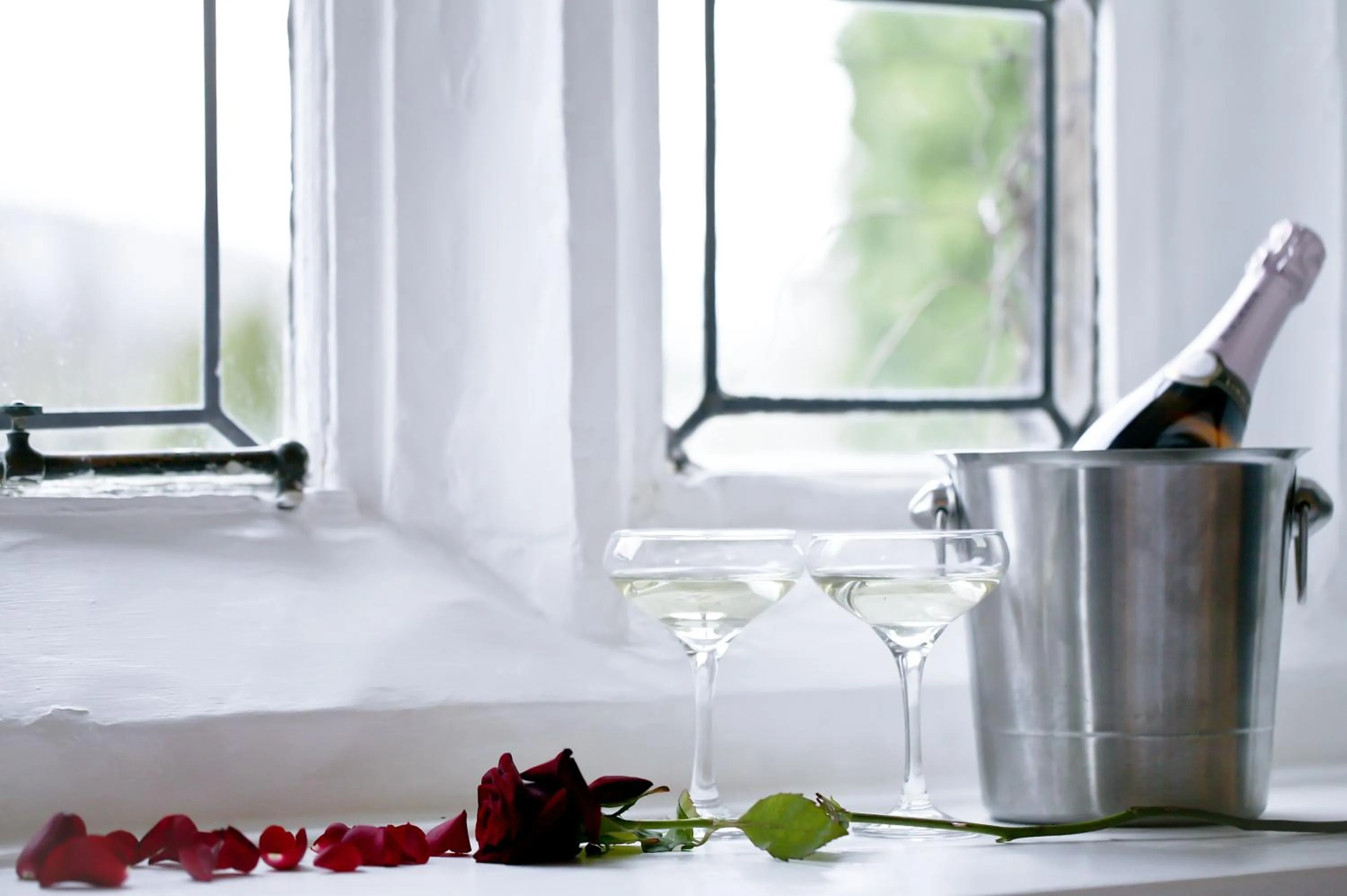 Drinks in Stirk House Hotel