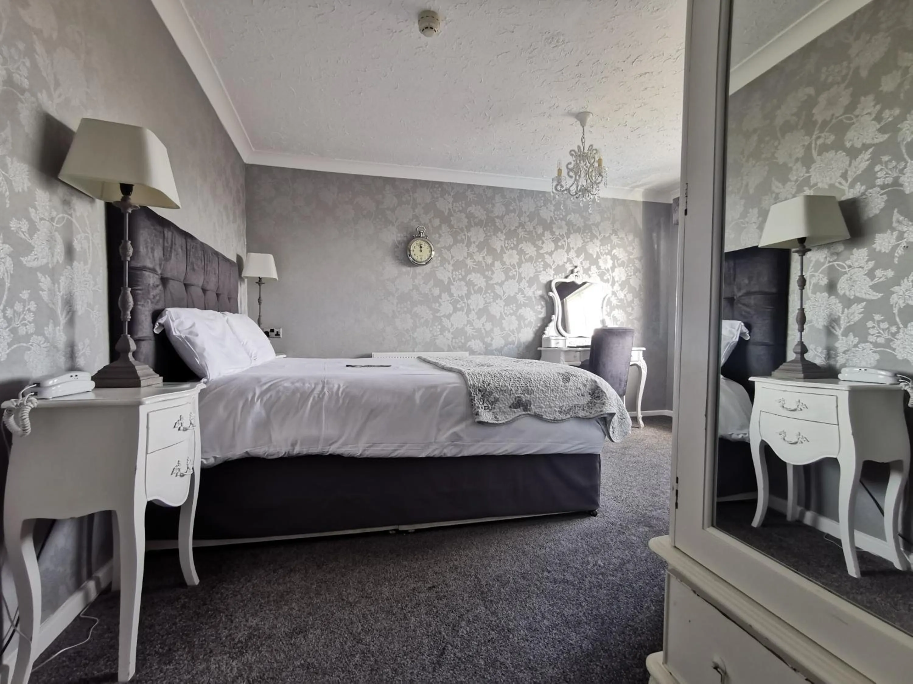 Bedroom, Bed in Stirk House Hotel