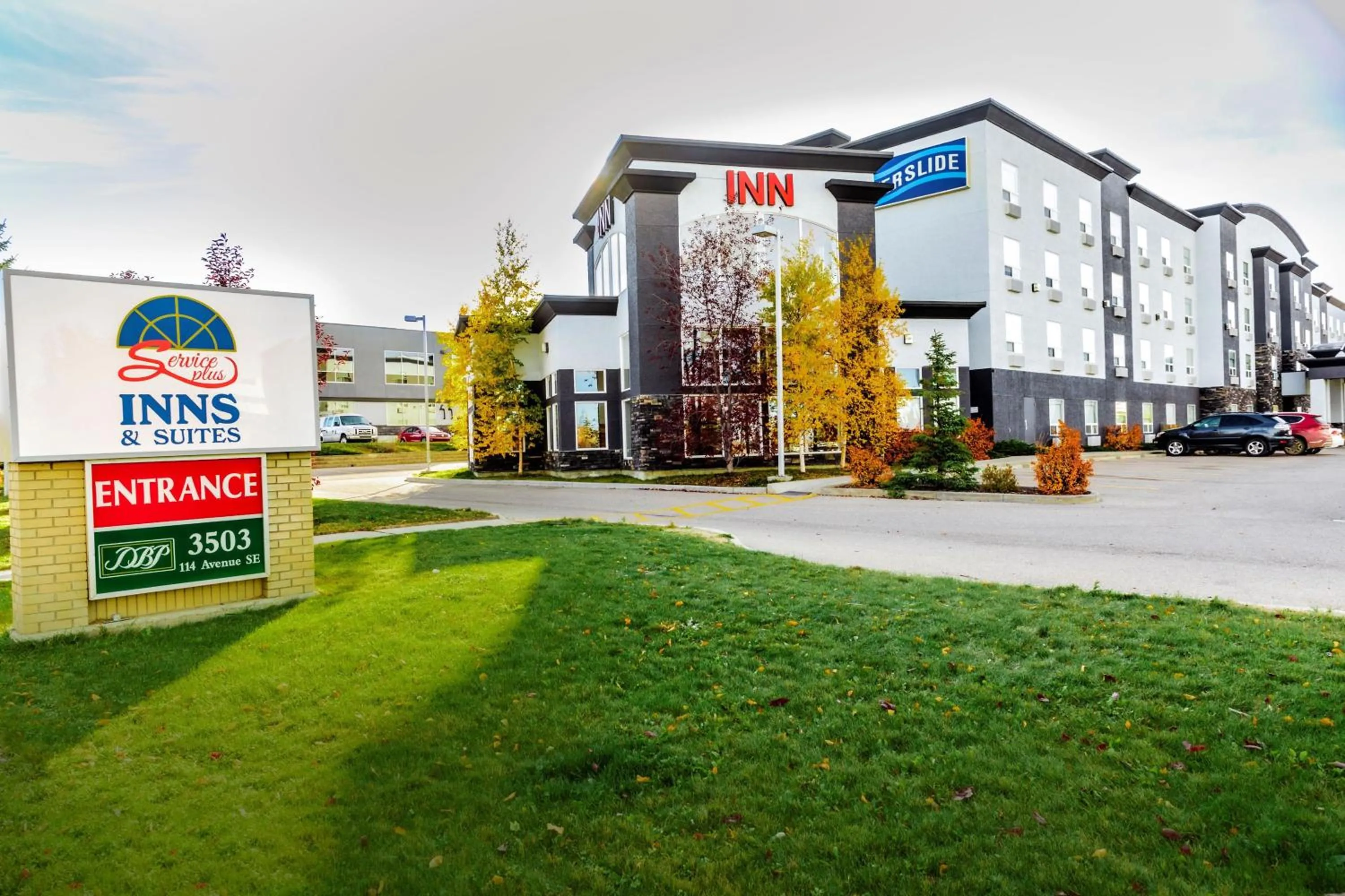 Property logo or sign in Service Plus Inns and Suites Calgary