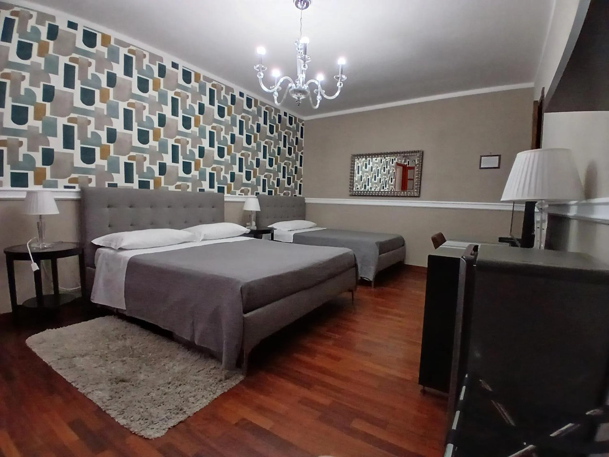 Photo of the whole room, Bed in La Suite del Vulcano