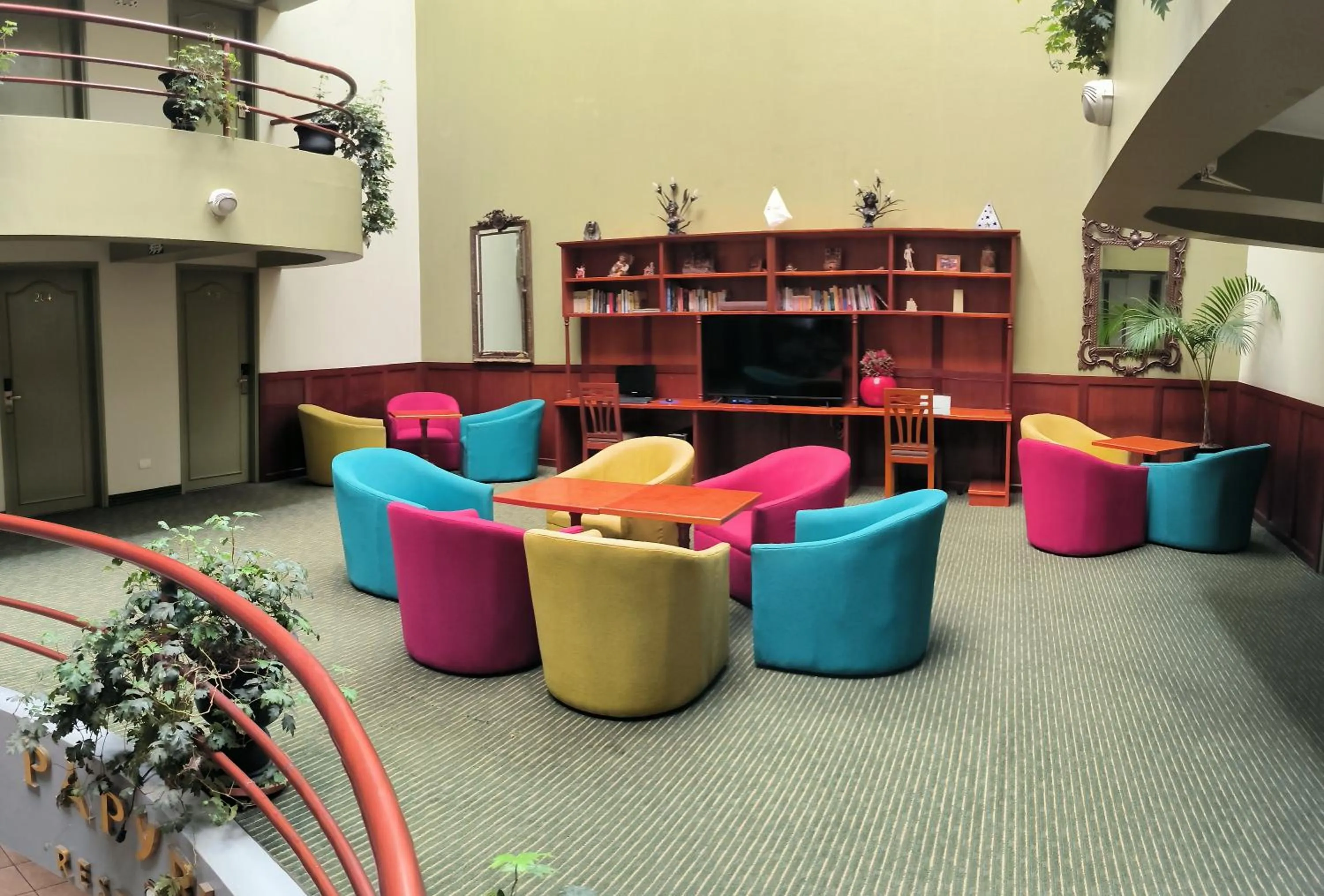 Living room in Faraona Grand Hotel