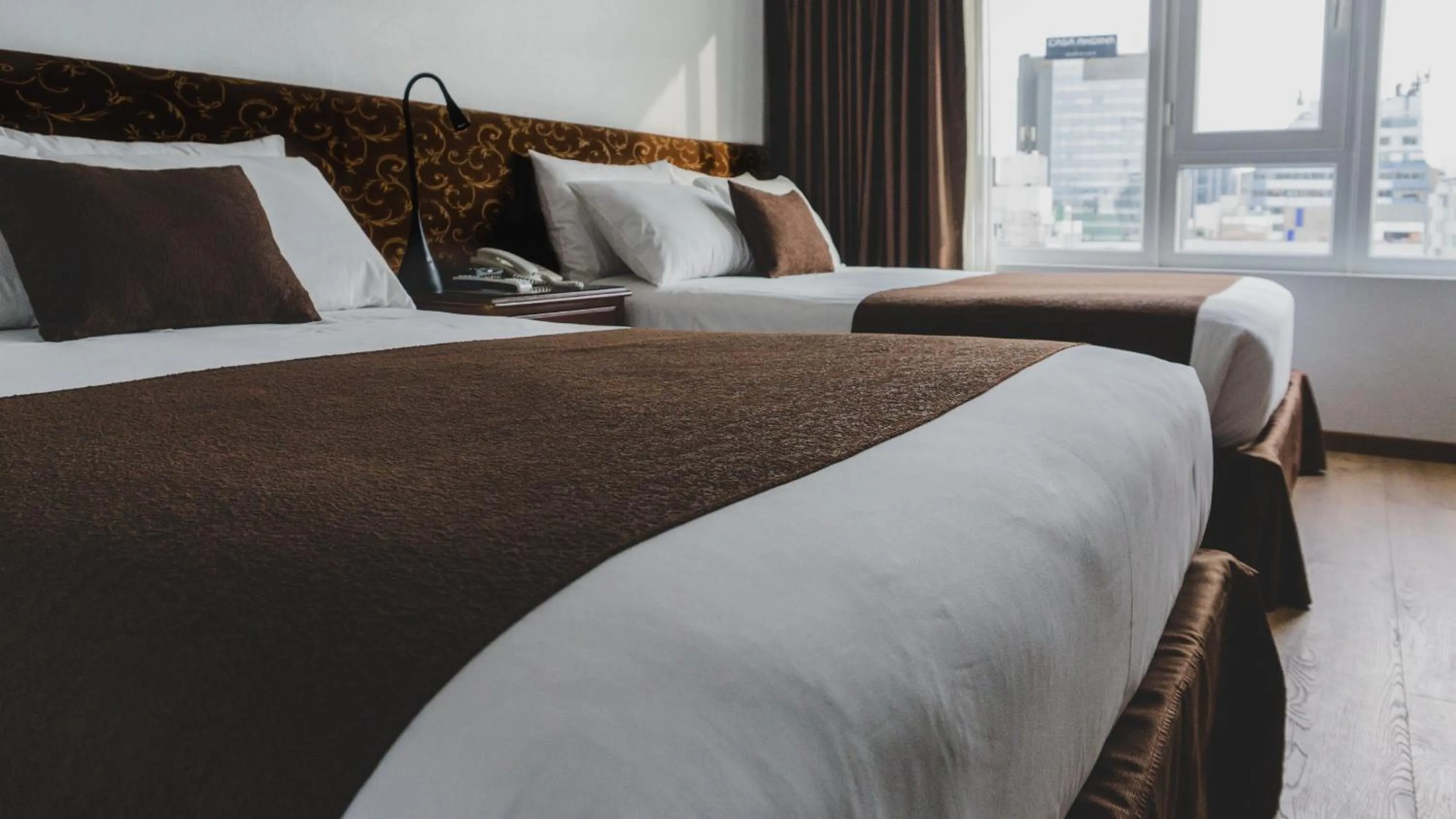 Photo of the whole room, Bed in Faraona Grand Hotel