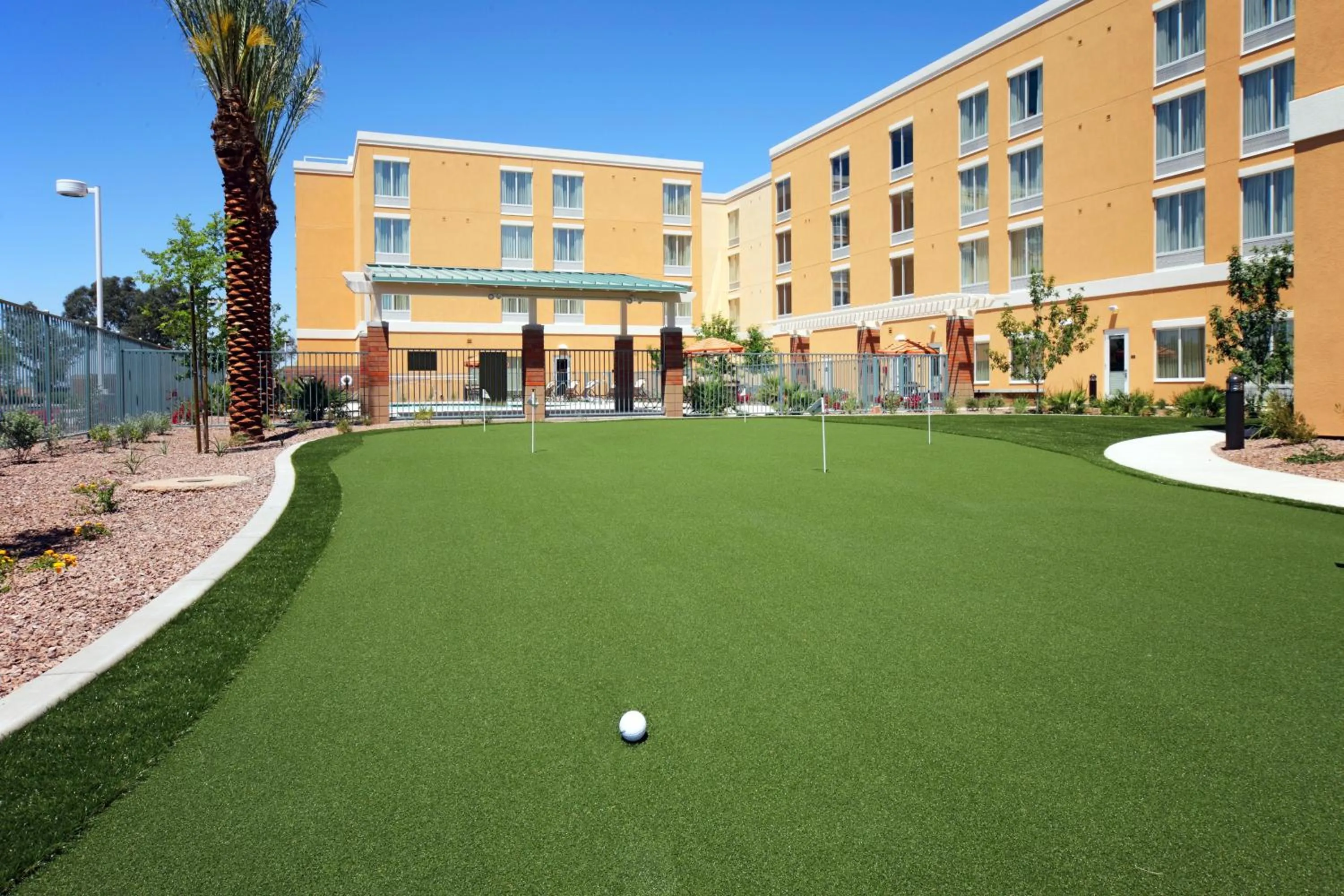Golfcourse in Hyatt Place Phoenix/ Mesa