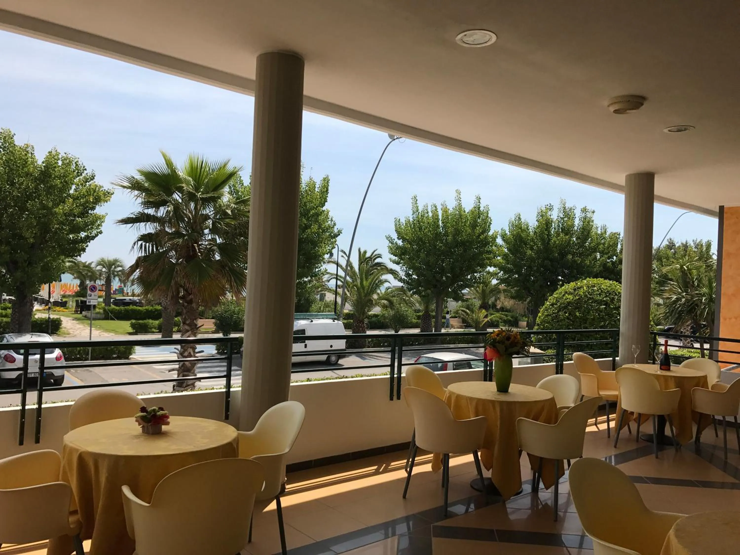 Summer in Hotel Atlas