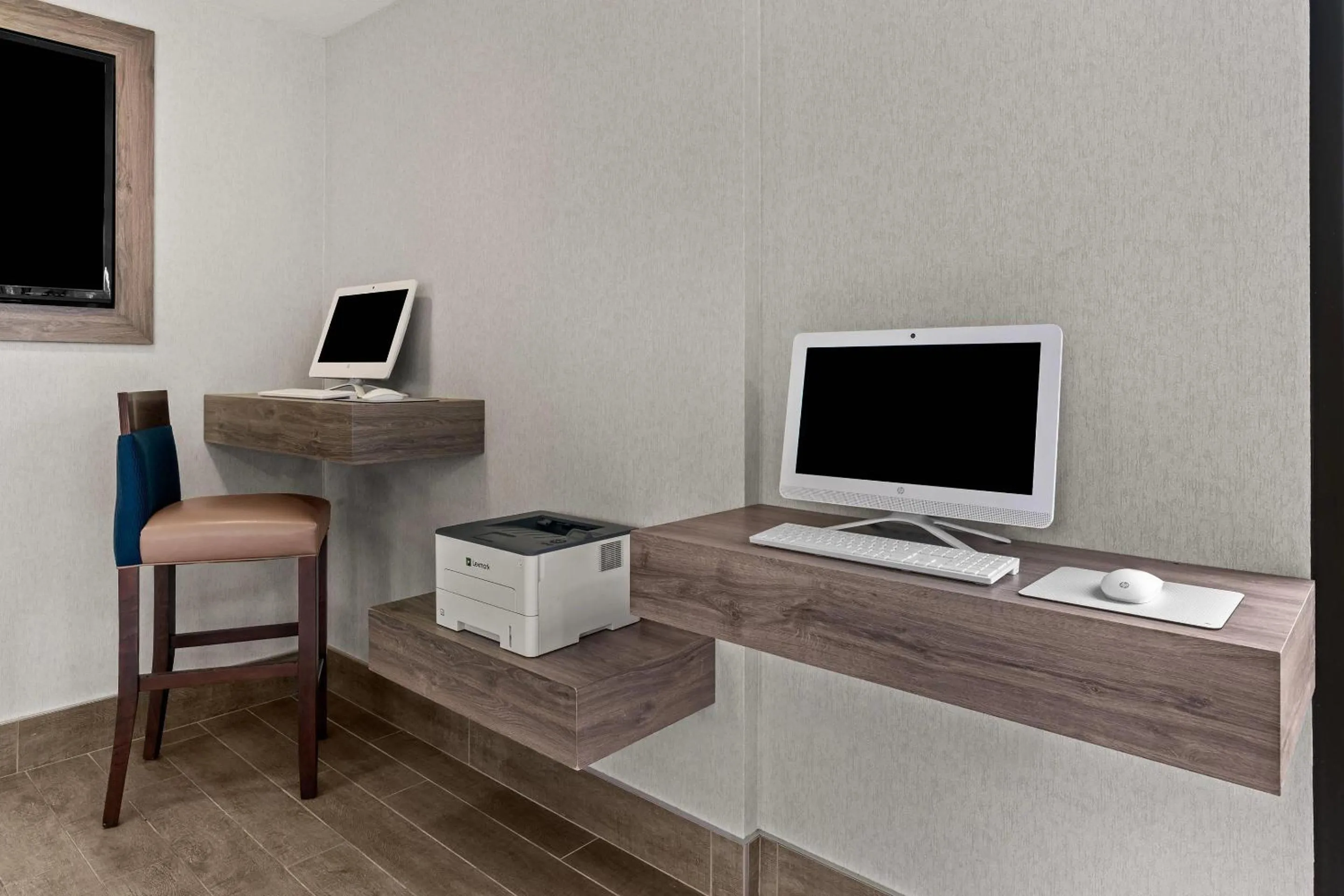 Business facilities in Comfort Inn & Suites Beaverton - Portland West