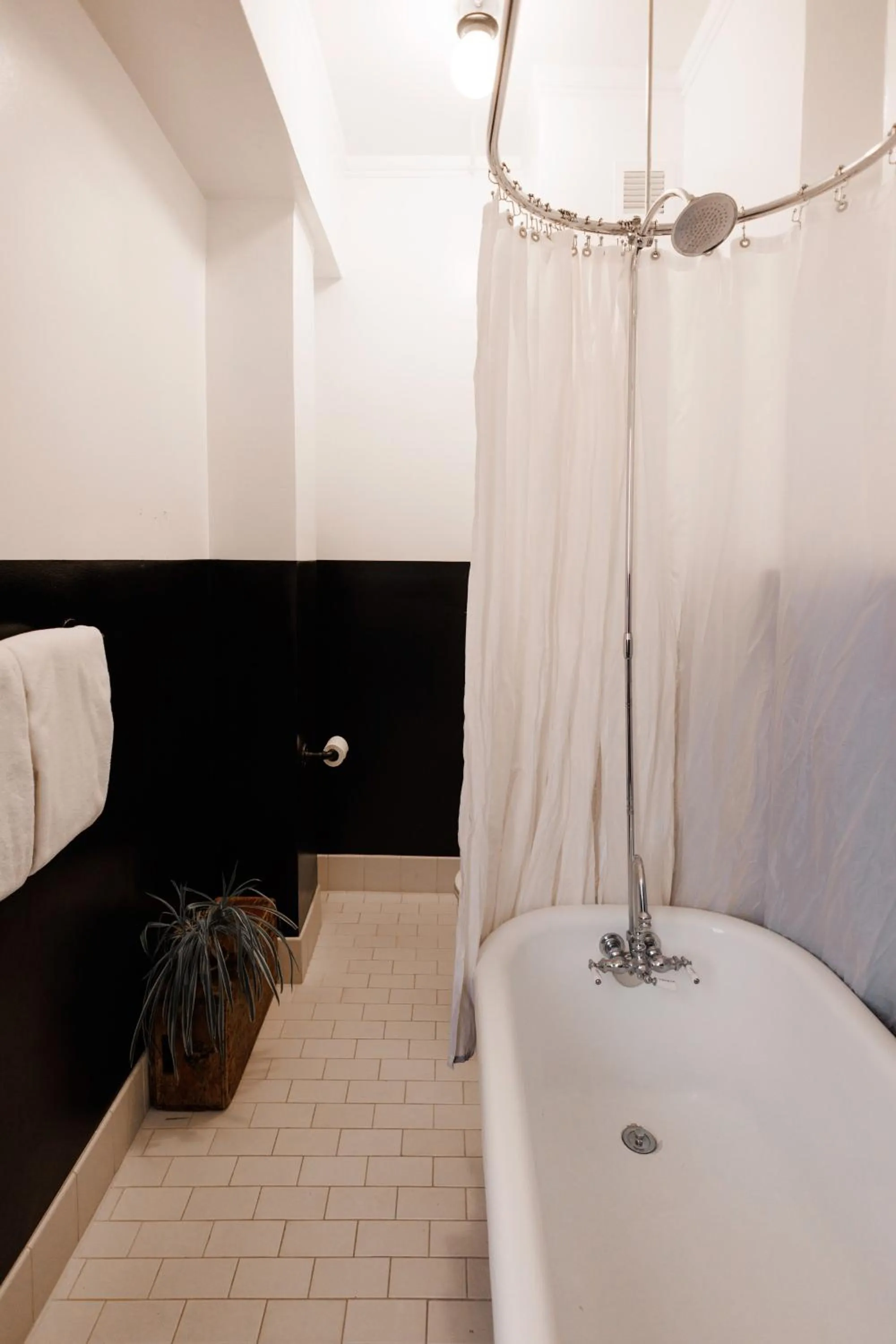 Bathroom in The Clyde Hotel Portland by Kasa Living