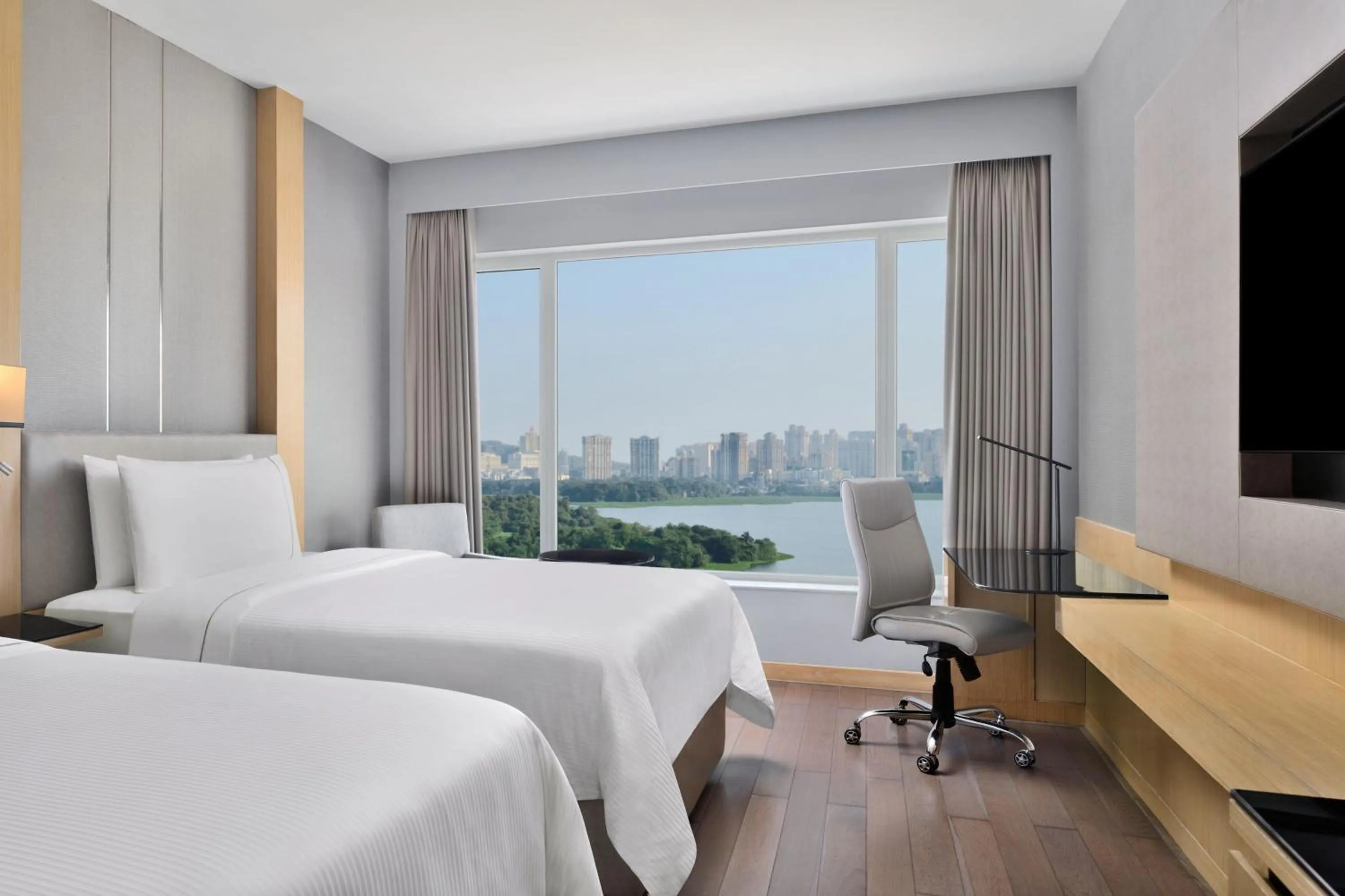 Photo of the whole room, Bed in The Westin Mumbai Powai Lake
