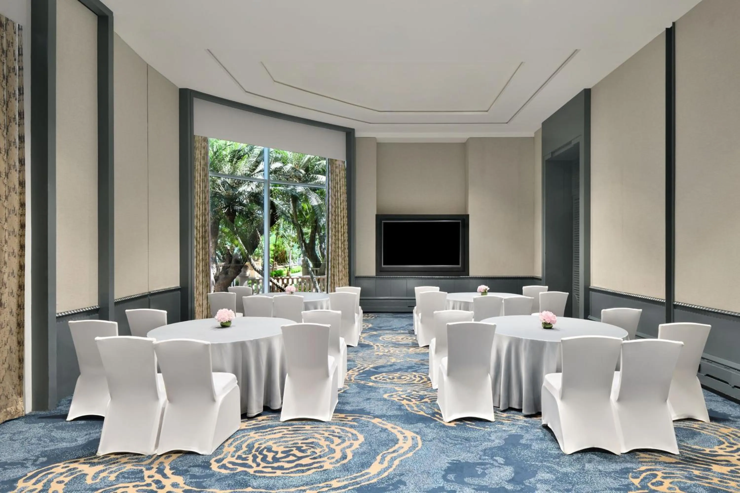Meeting/conference room in The Westin Mumbai Powai Lake