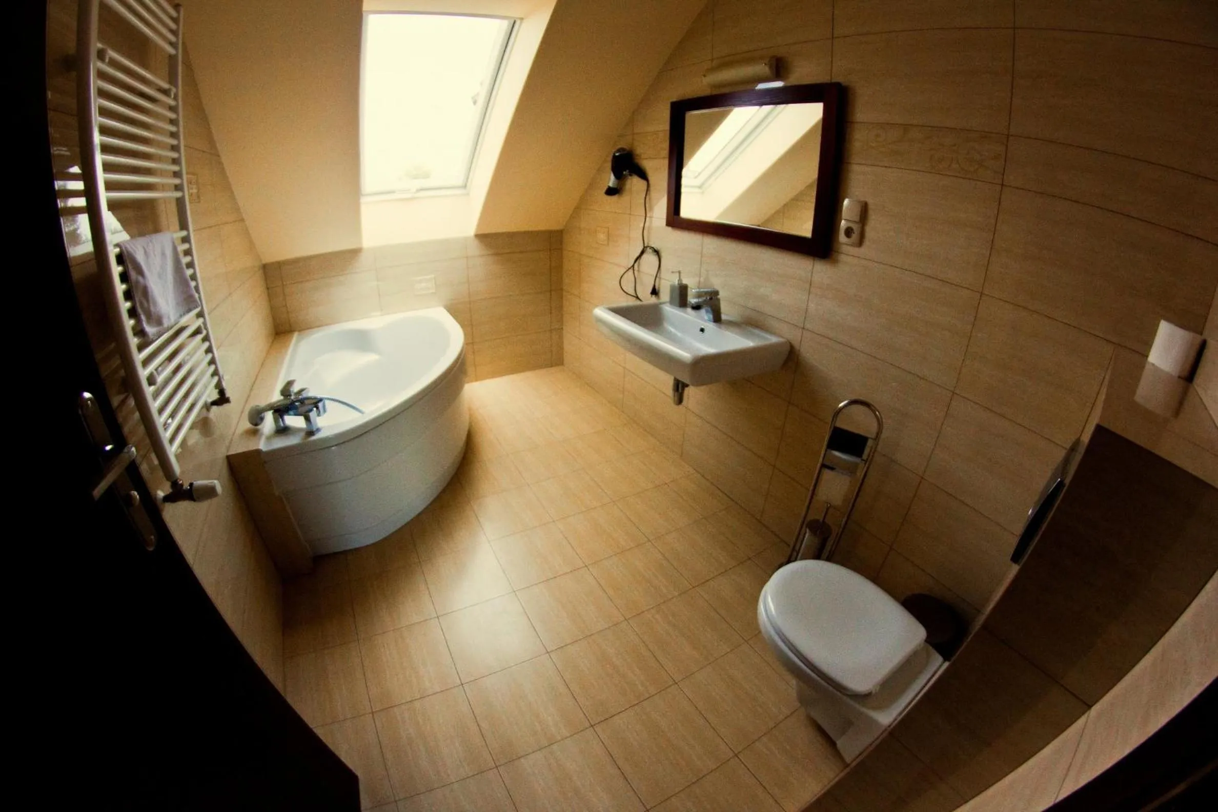 Shower in Dwa Bratanki