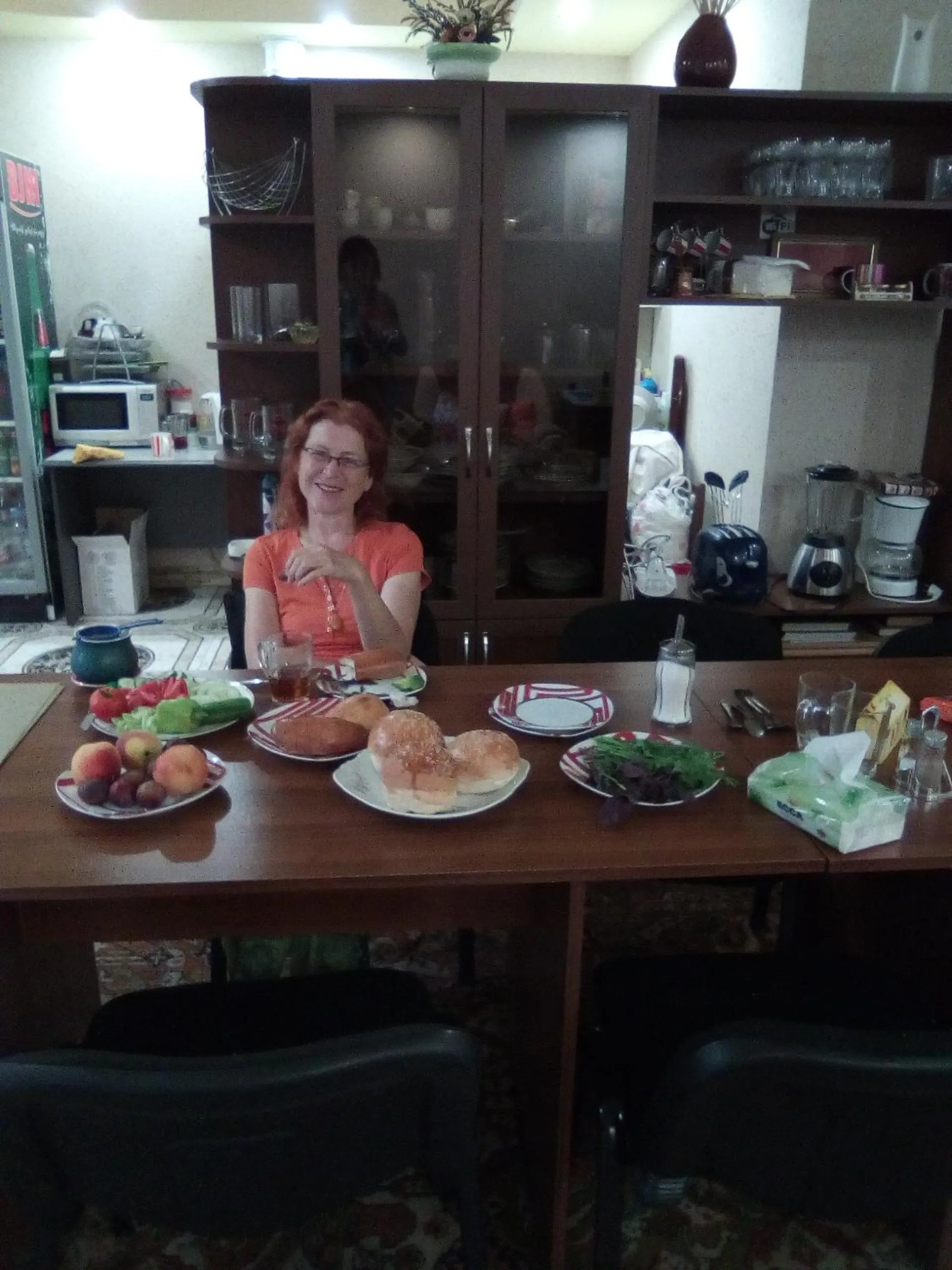 Communal lounge/ TV room in Komitas Avenue Guest House