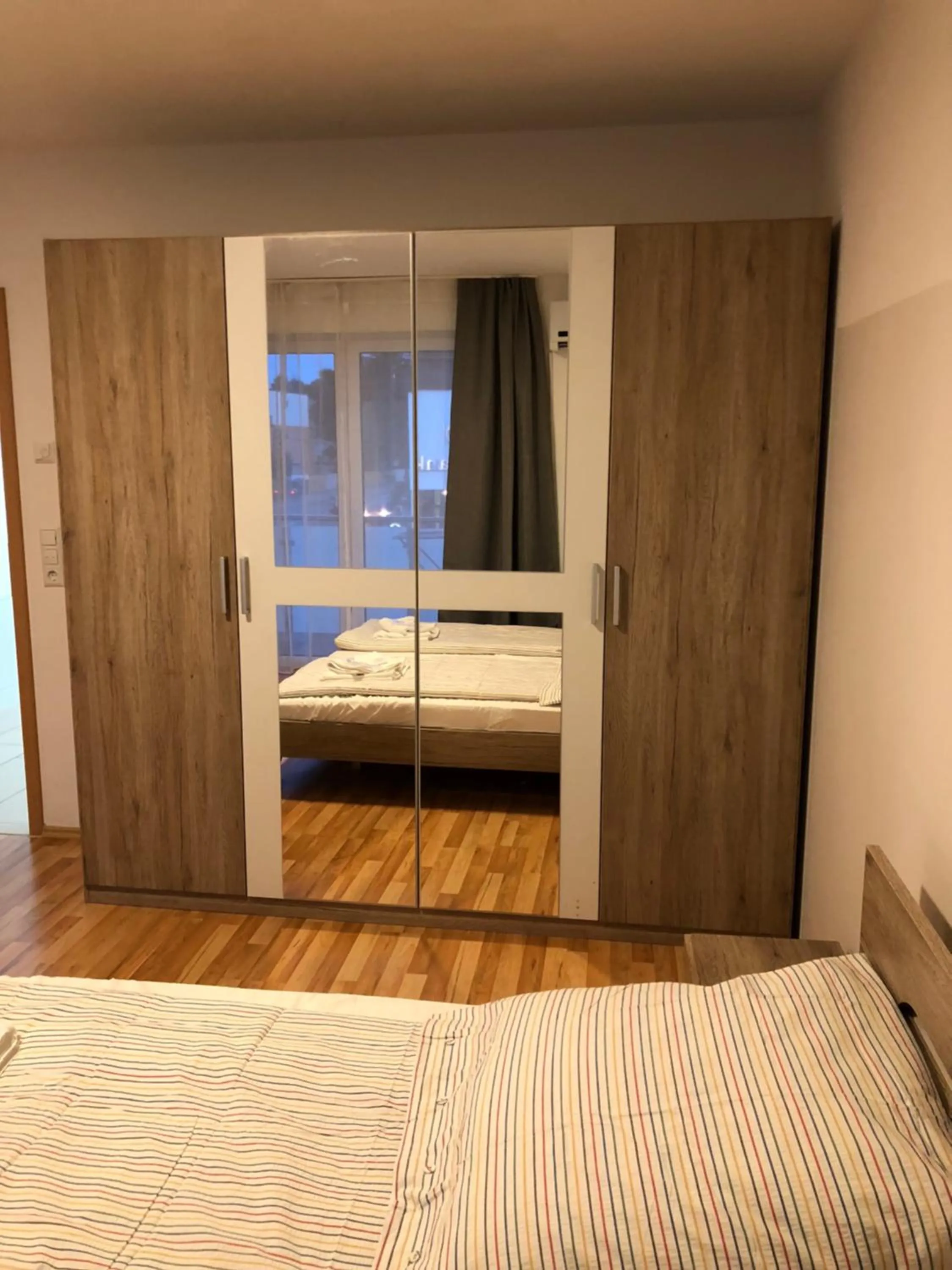 Bed in Sahara Falcon