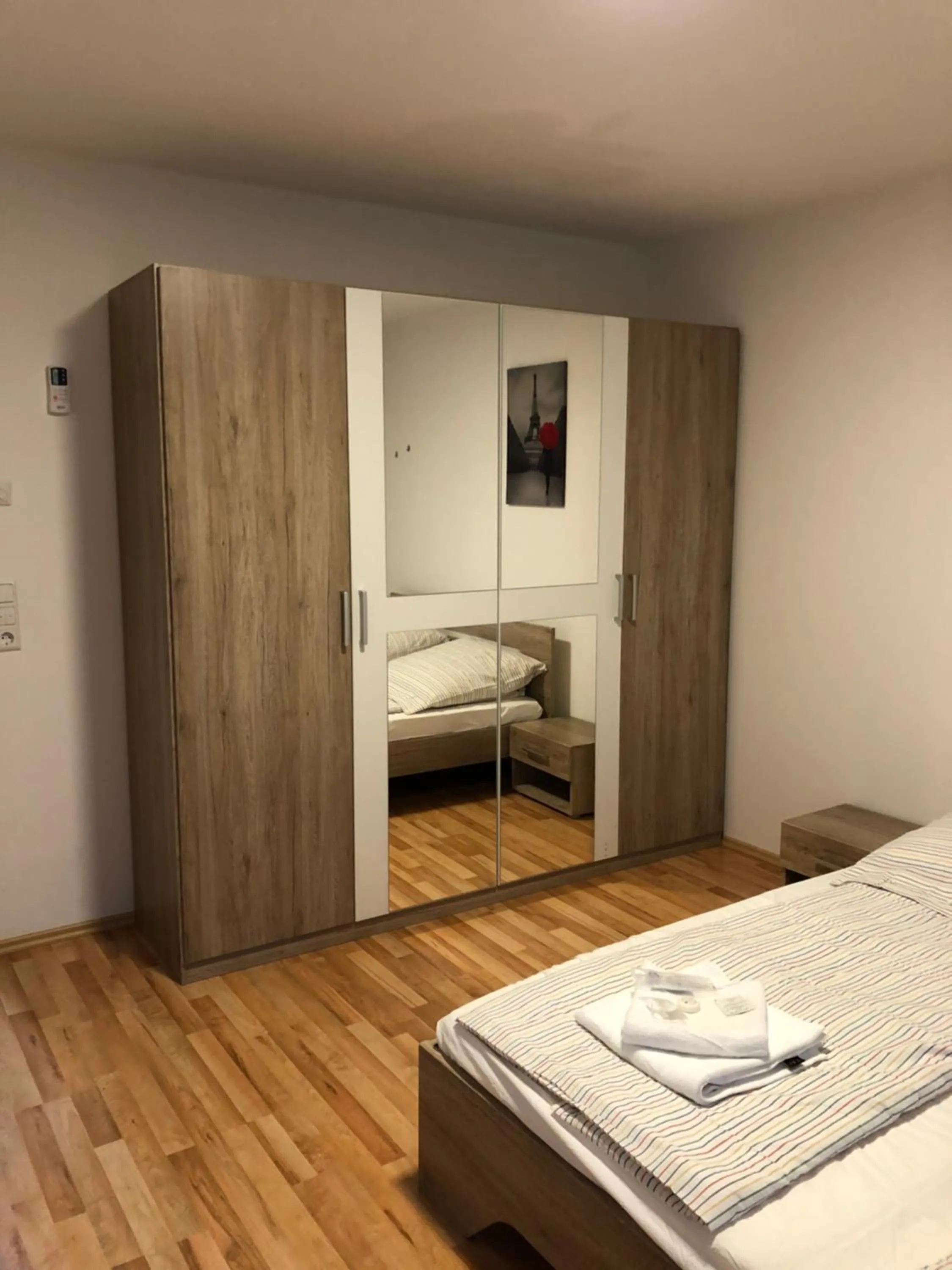 Bed in Sahara Falcon