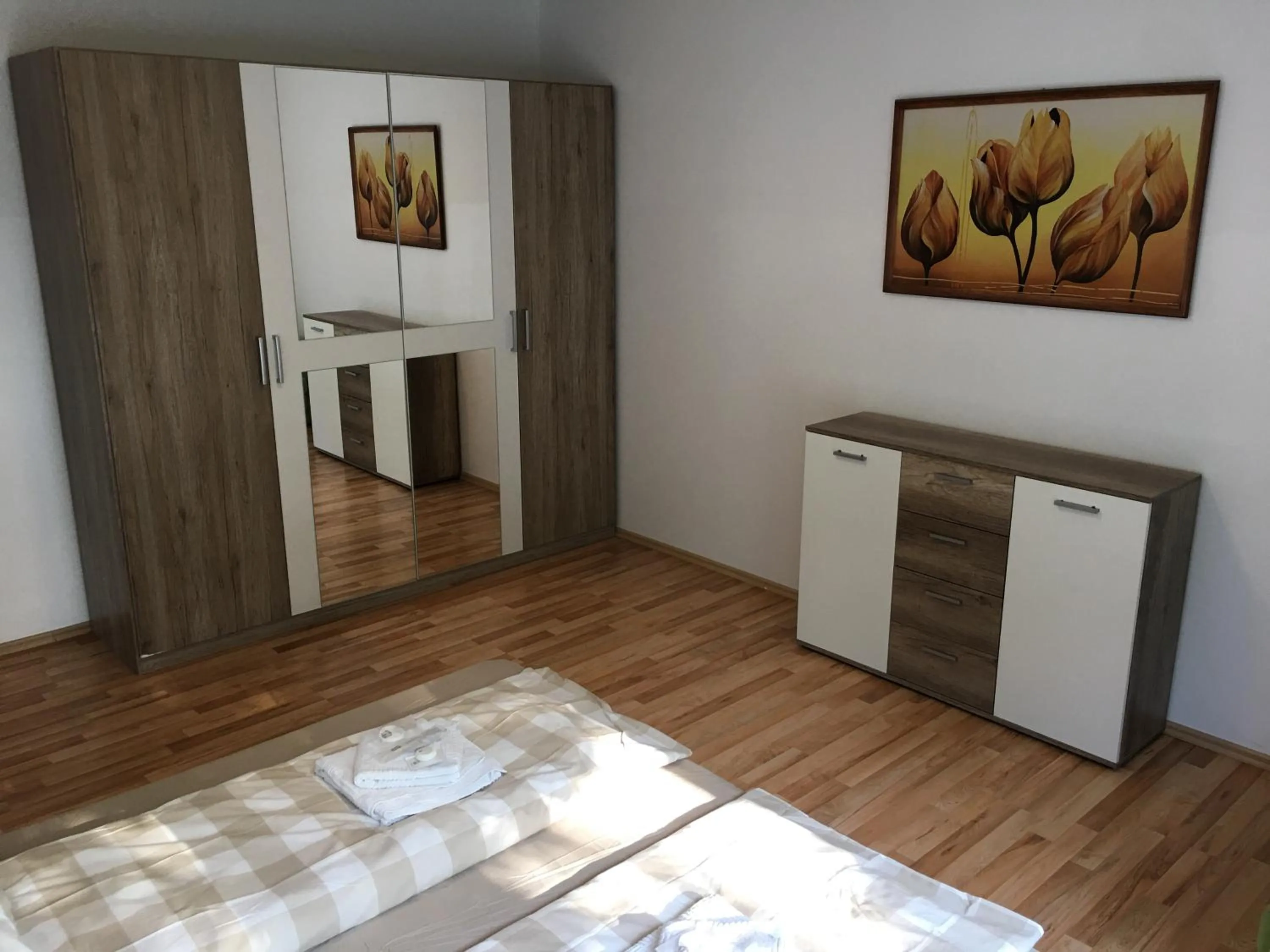 Bed in Sahara Falcon