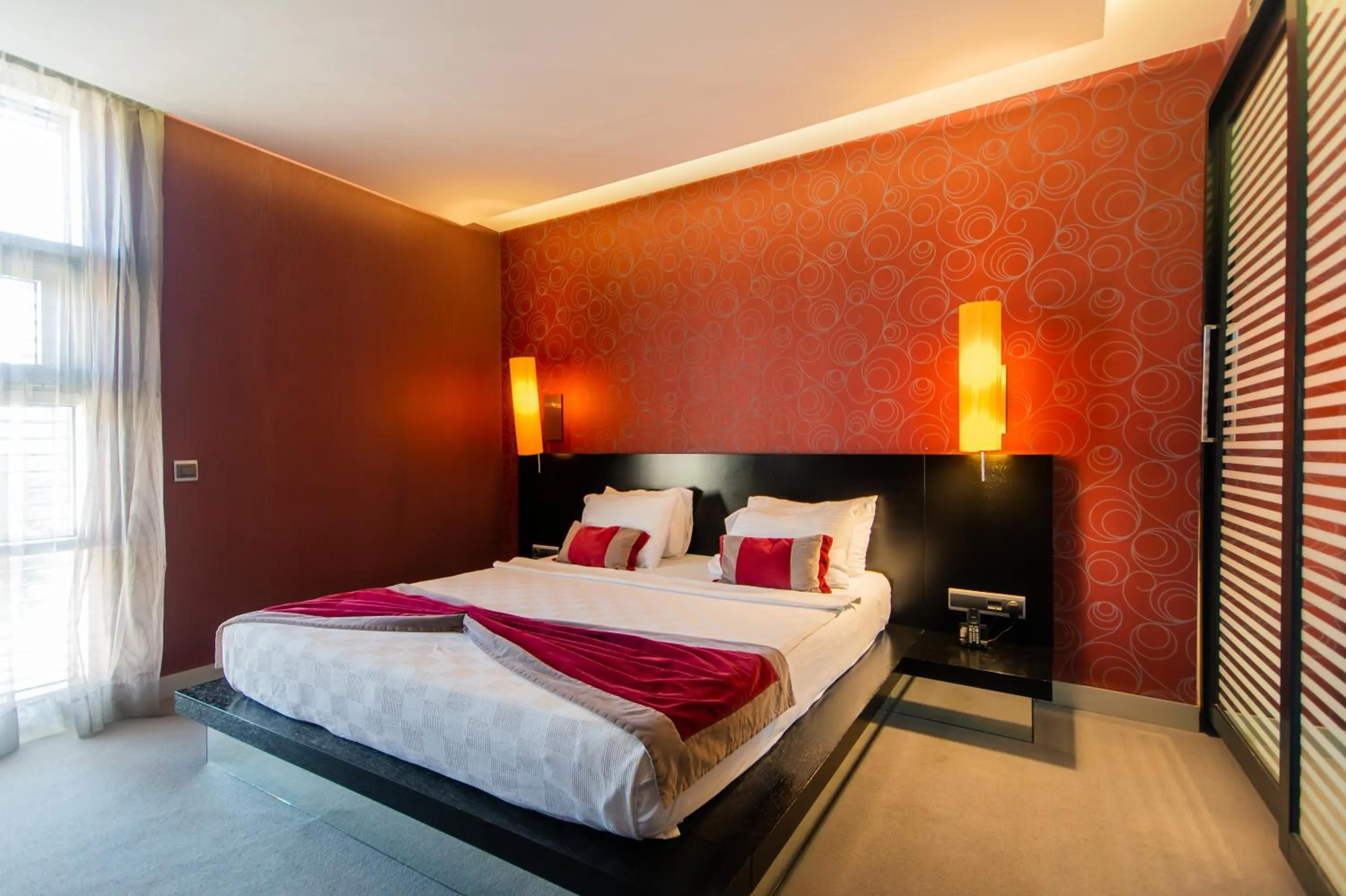 Bed in Vernazza Suites