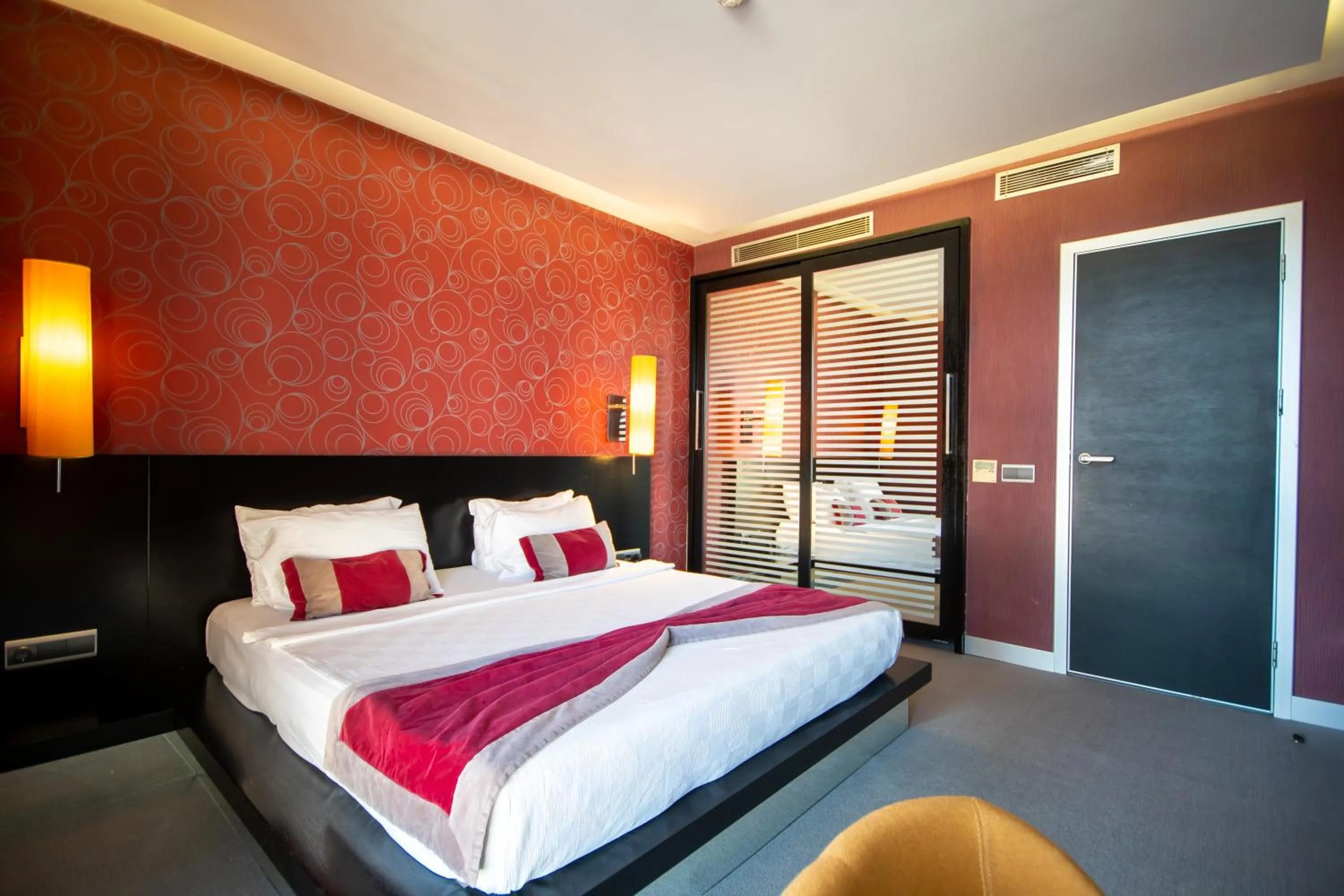 Bed in Vernazza Suites