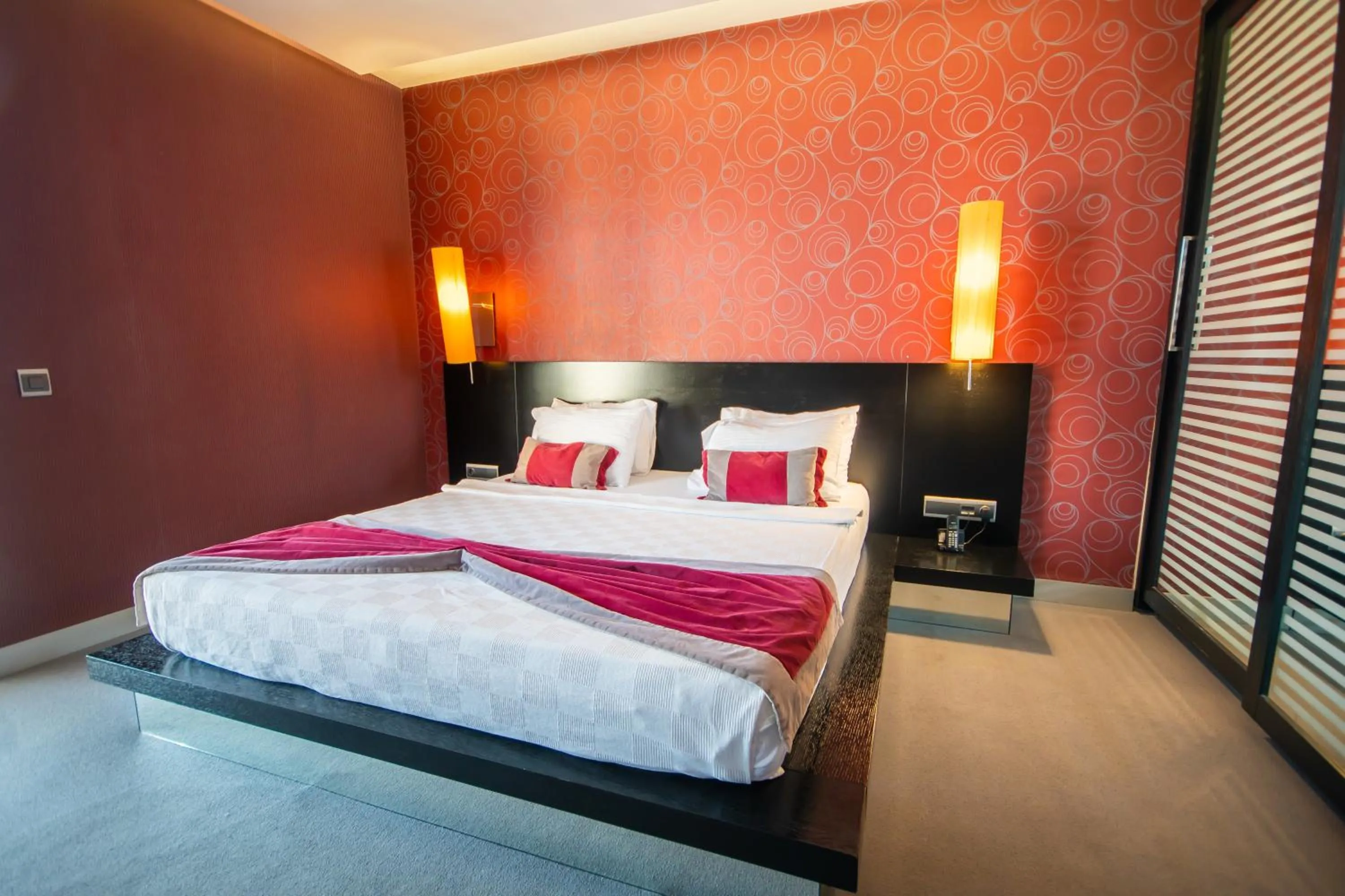 Bed in Vernazza Suites