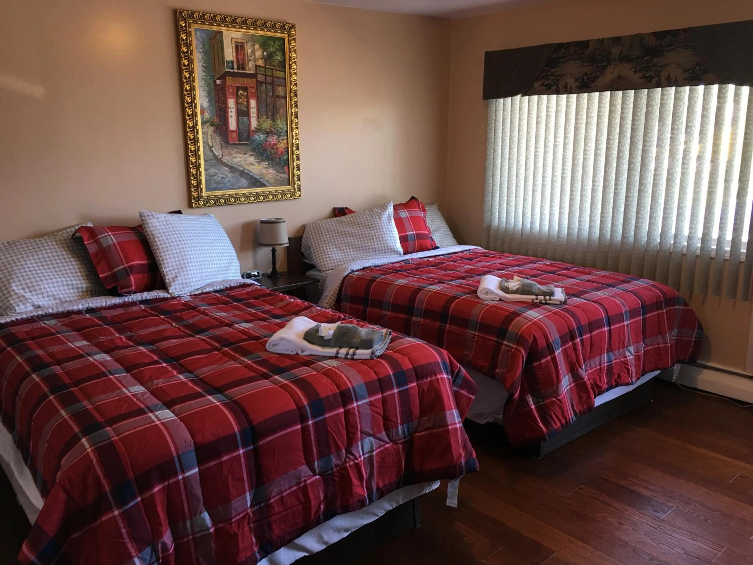 Bed in Big Bear Lodge