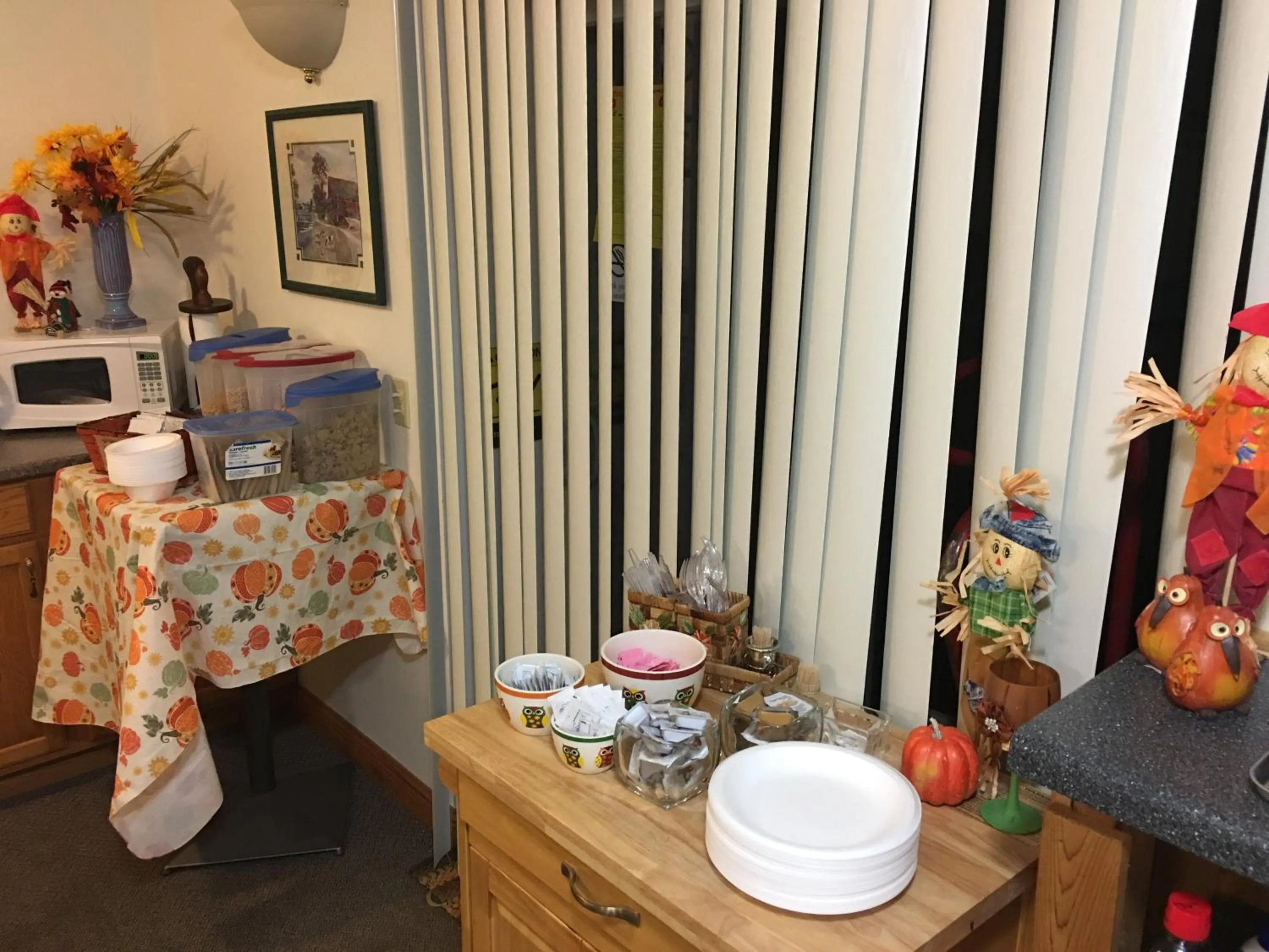 Breakfast in Big Bear Lodge