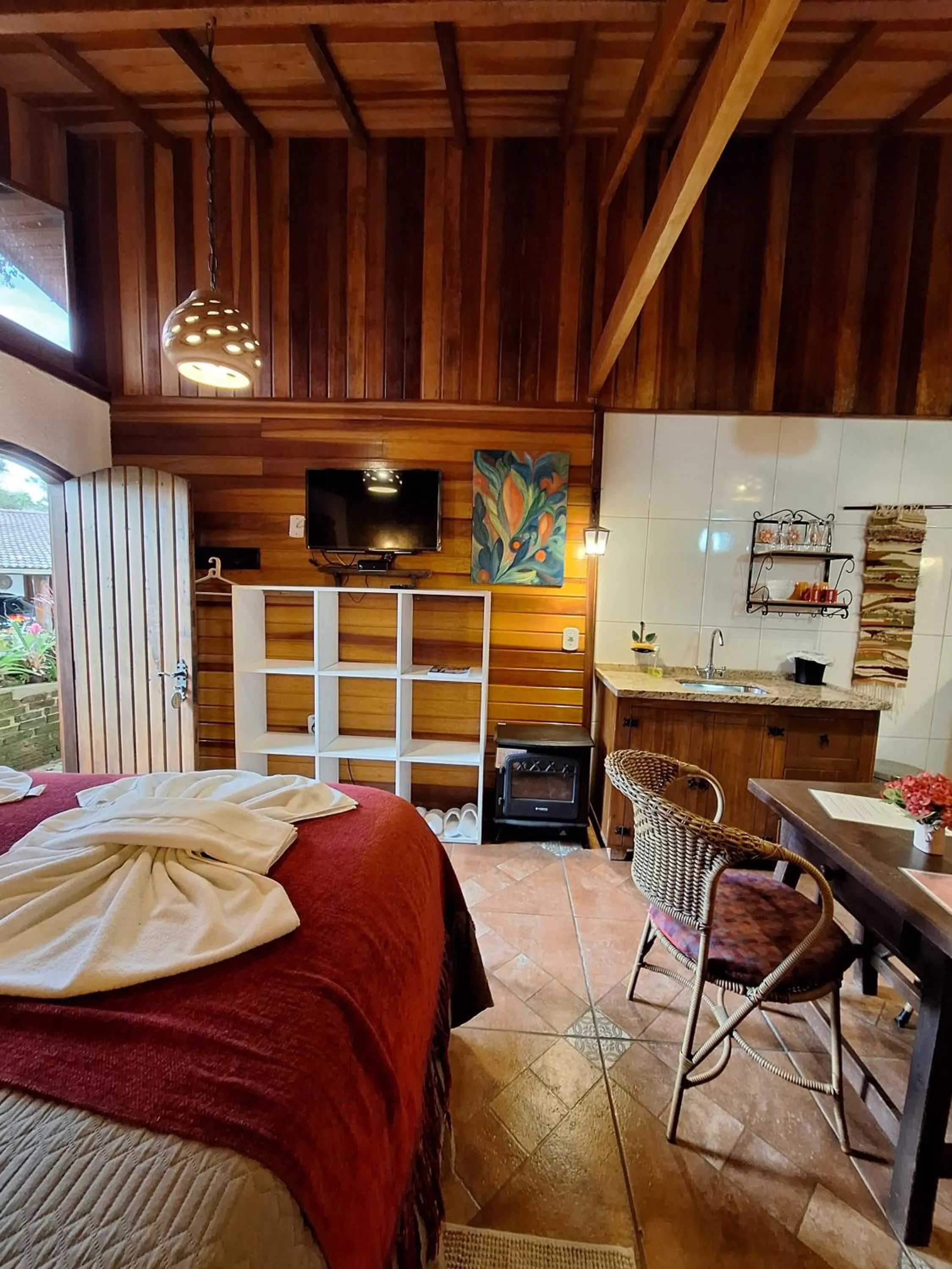 Evening entertainment, Bed in Chalés ANECUEM