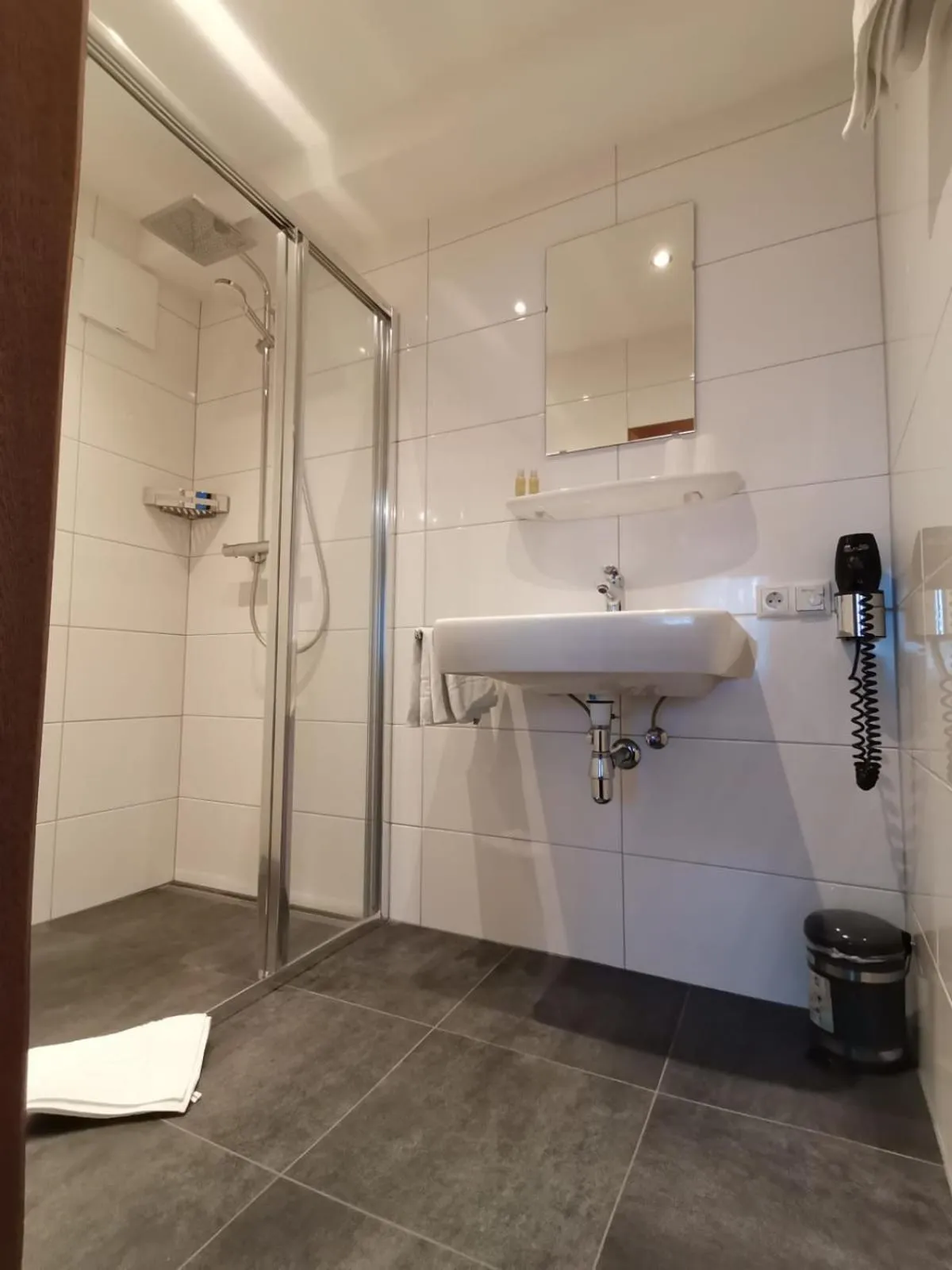 Shower in Hotel Gasthof Stranachwirt