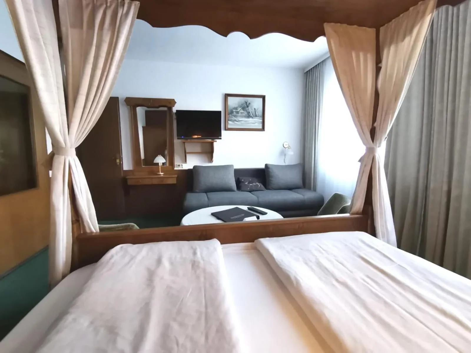 Bed in Hotel Gasthof Stranachwirt