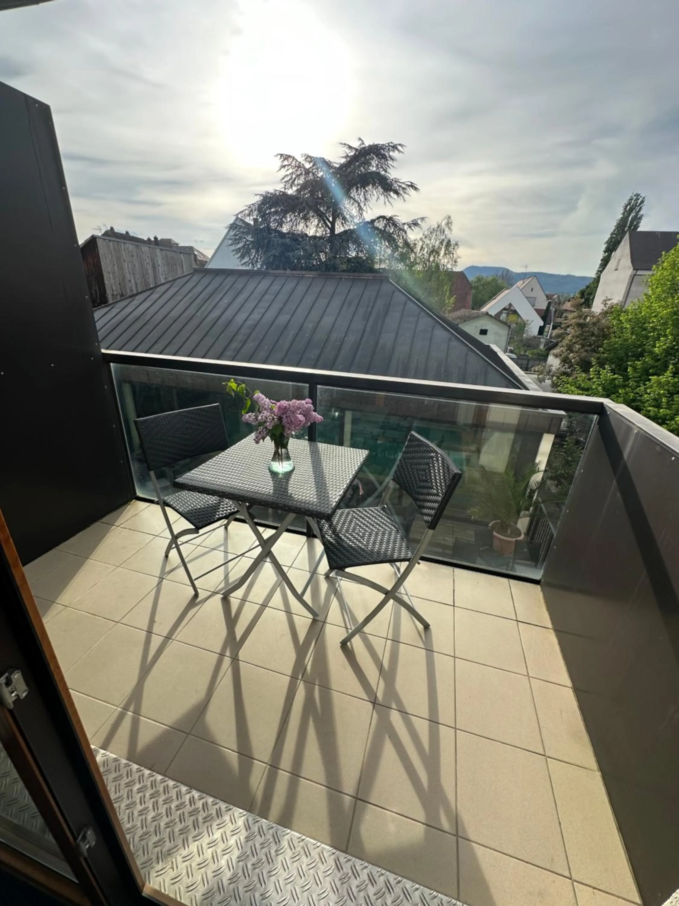 Property building in Hotel Au Nid De Cigognes