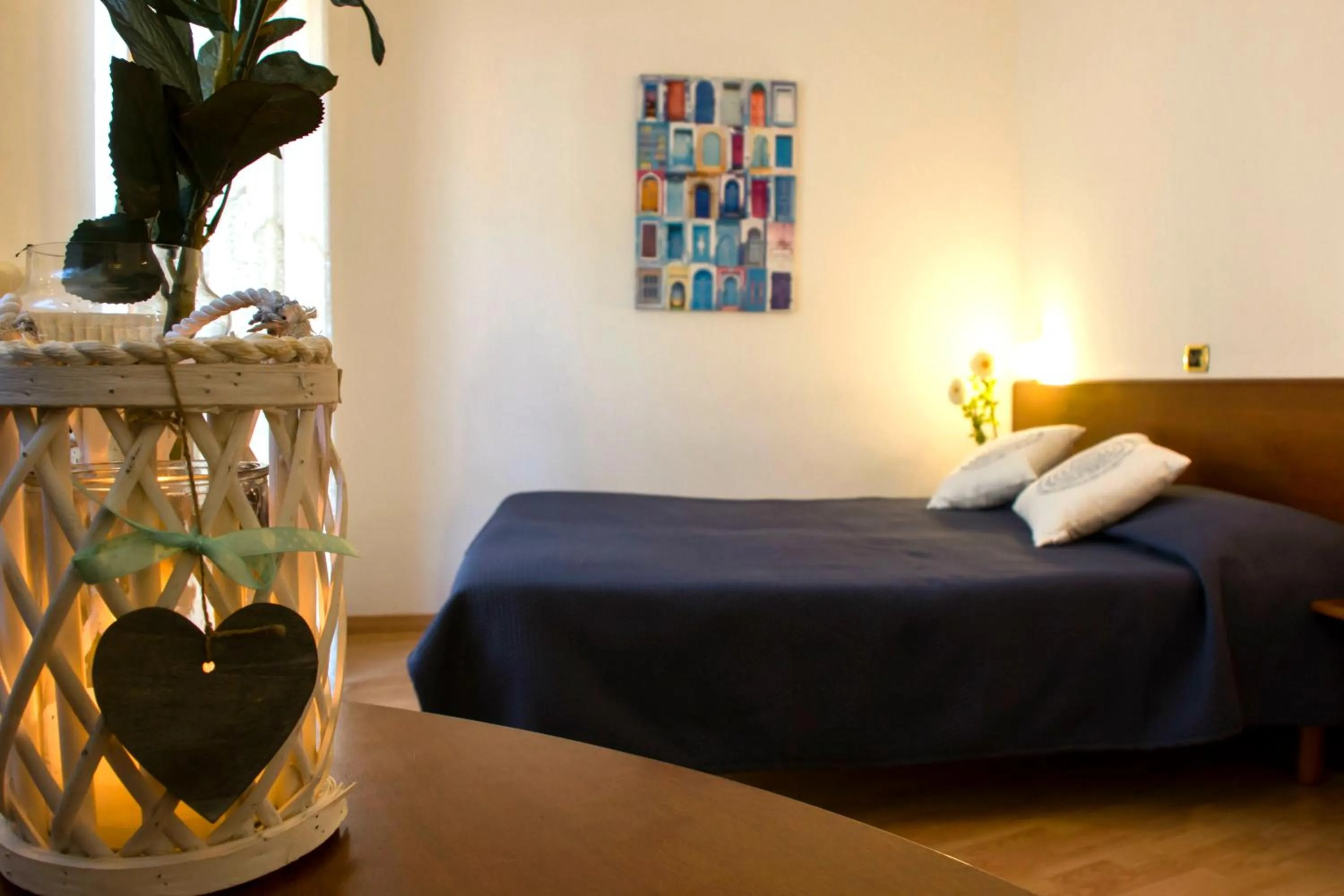 Decorative detail, Bed in Domus Hotel