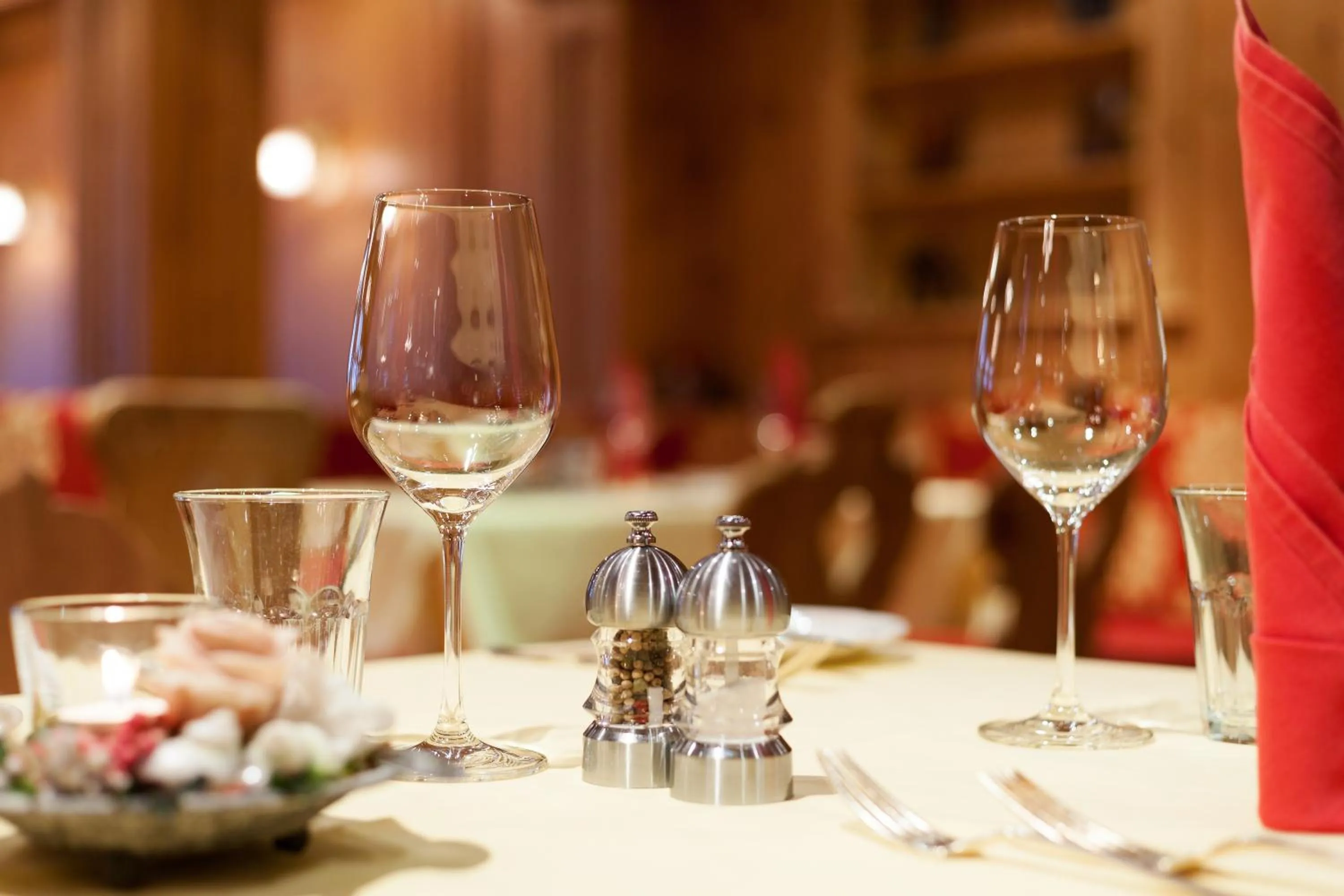 Restaurant/places to eat in Sporthotel Wildstrubel