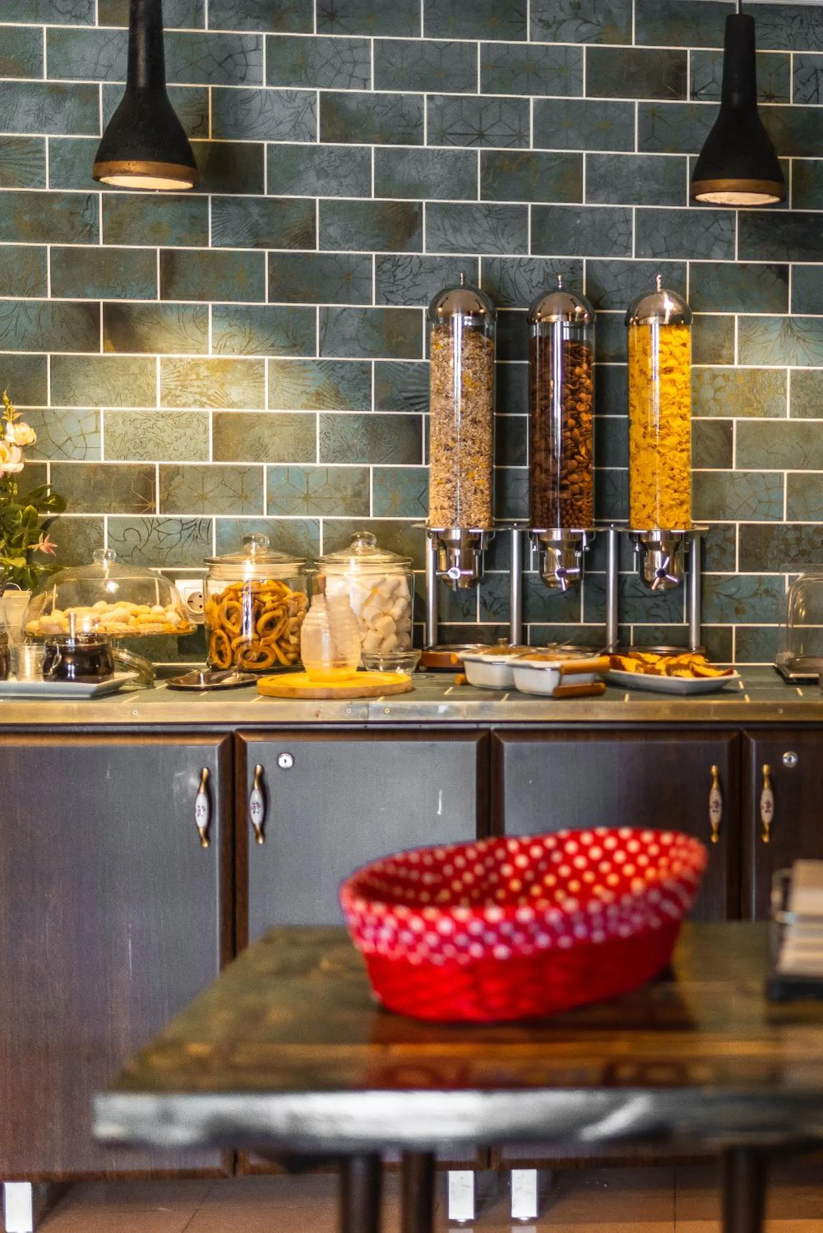 Restaurant/places to eat in Hotel Korona