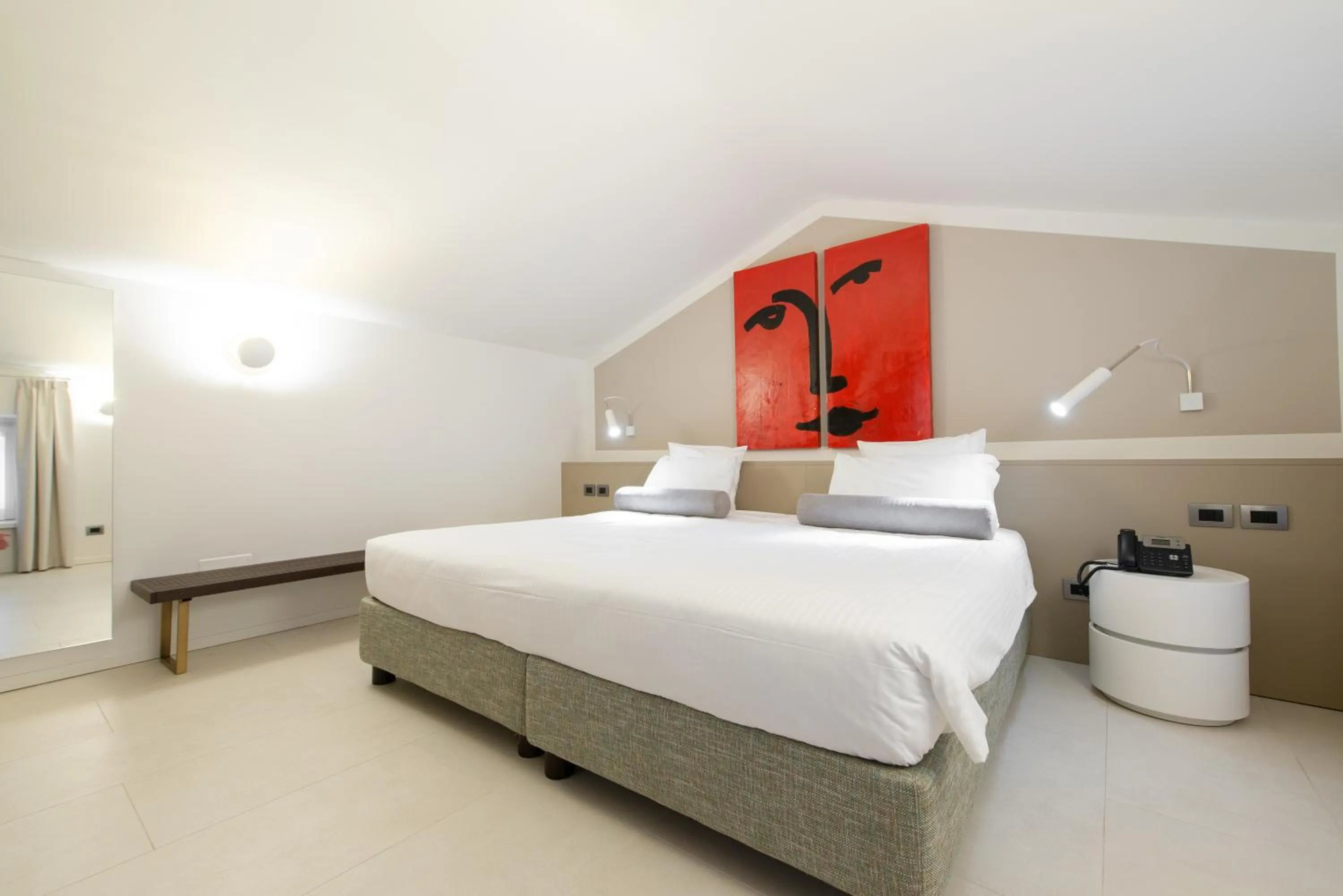 Bed in Le Funi Hotel