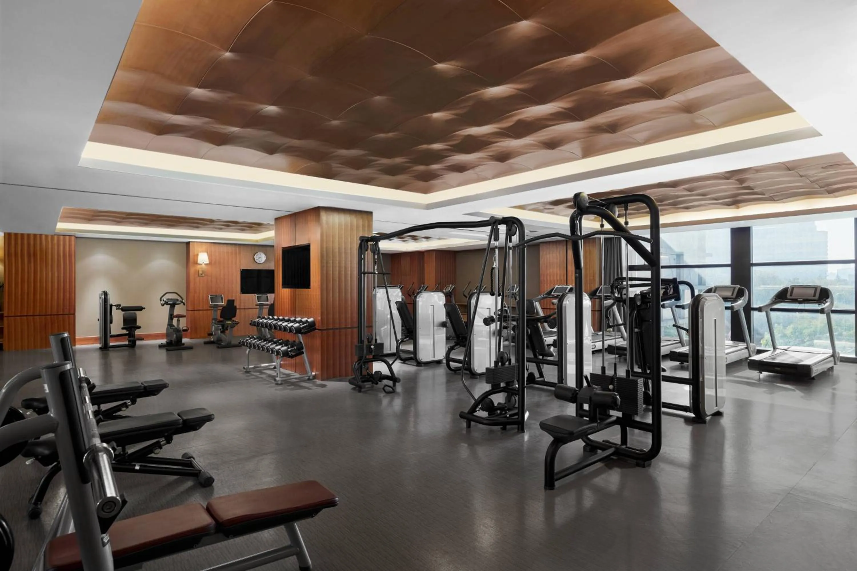 Fitness centre/facilities in Suzhou Marriott Hotel
