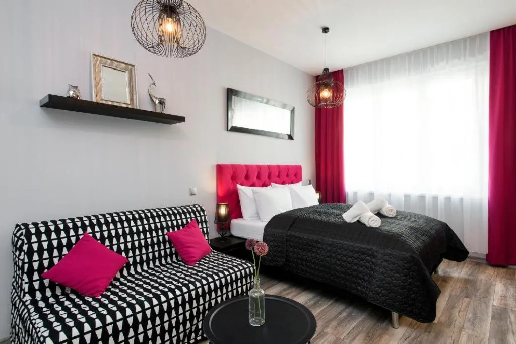 Bed in Leo Apartments Old Town