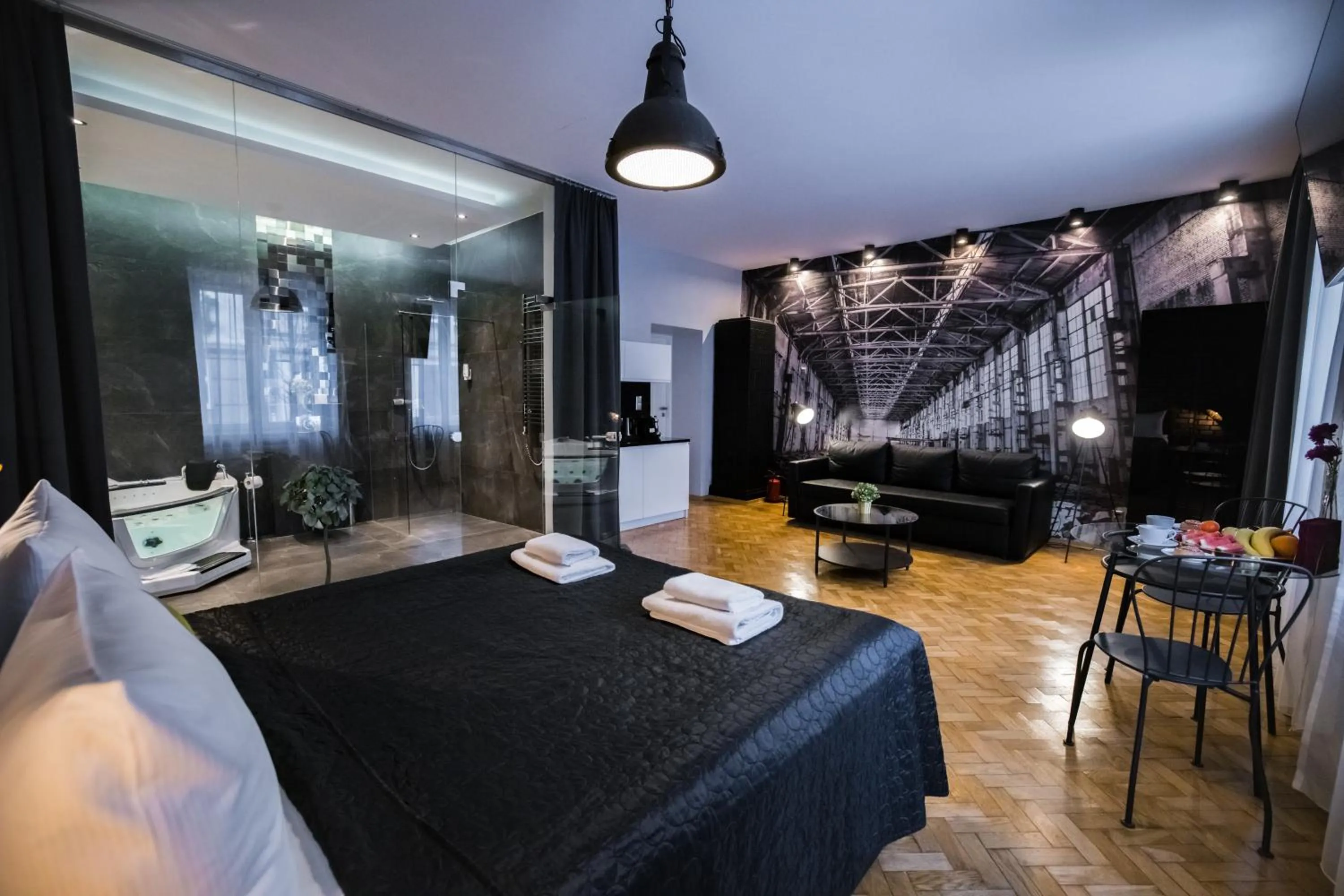 Bed in Leo Apartments Old Town