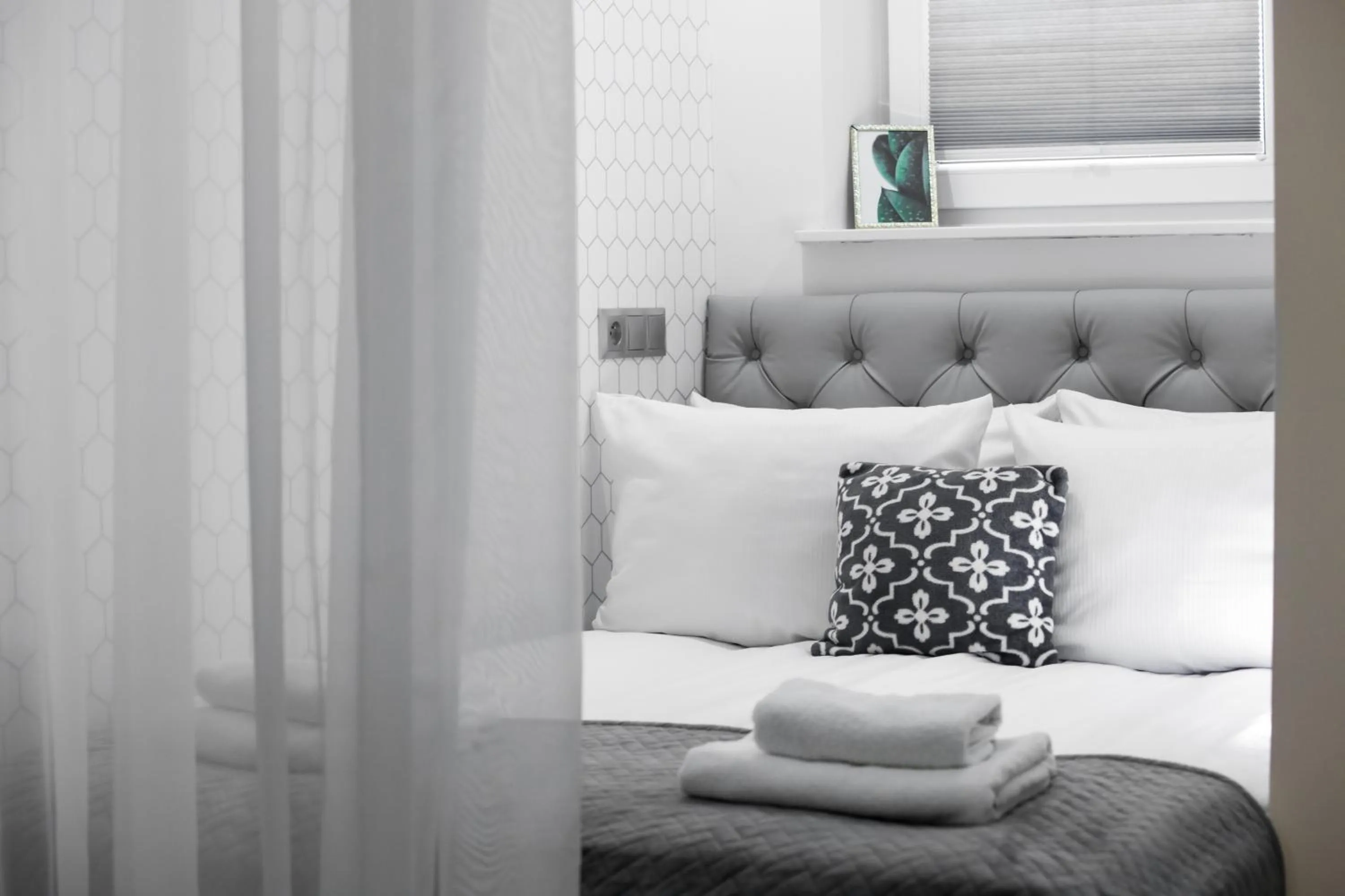 Bed in Leo Apartments Old Town